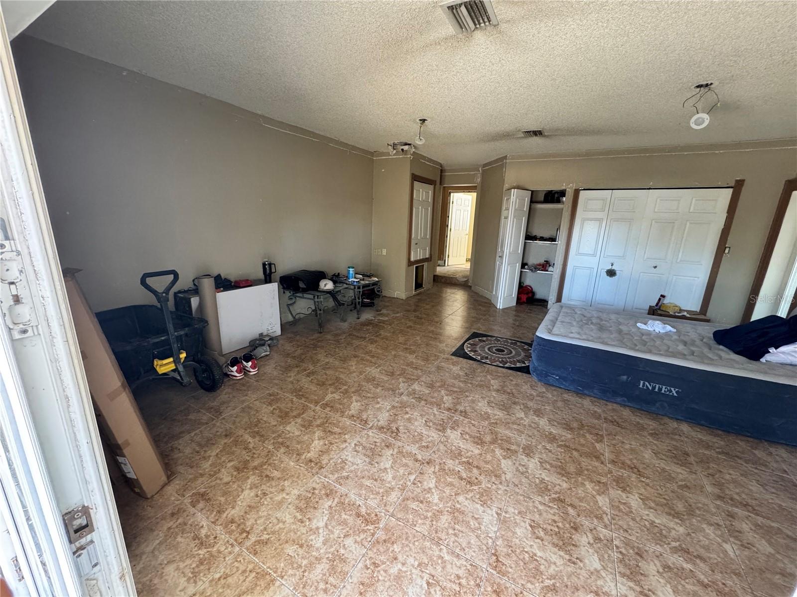 Image 5 of 15 For 651 69th Avenue S