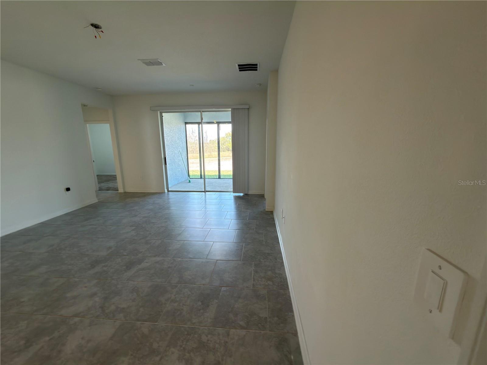 Image 21 of 24 For 521 Reggie Road