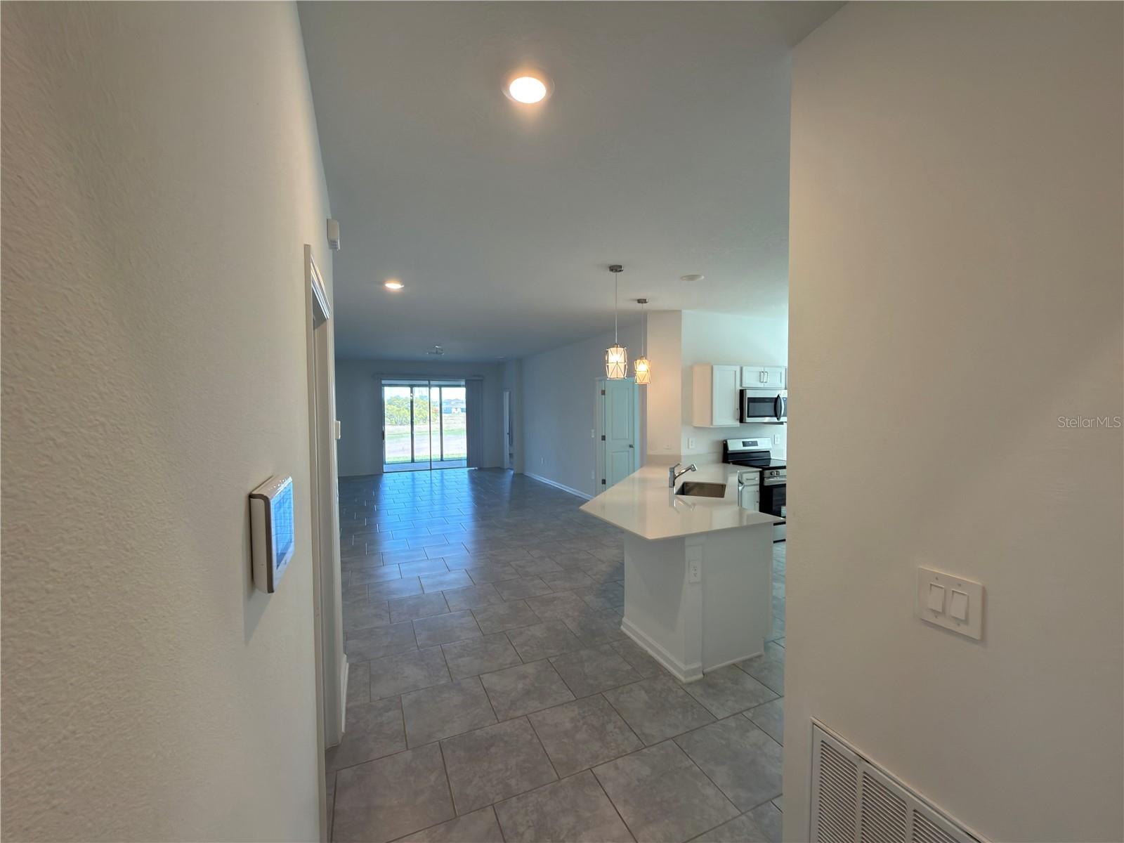 Image 7 of 24 For 521 Reggie Road