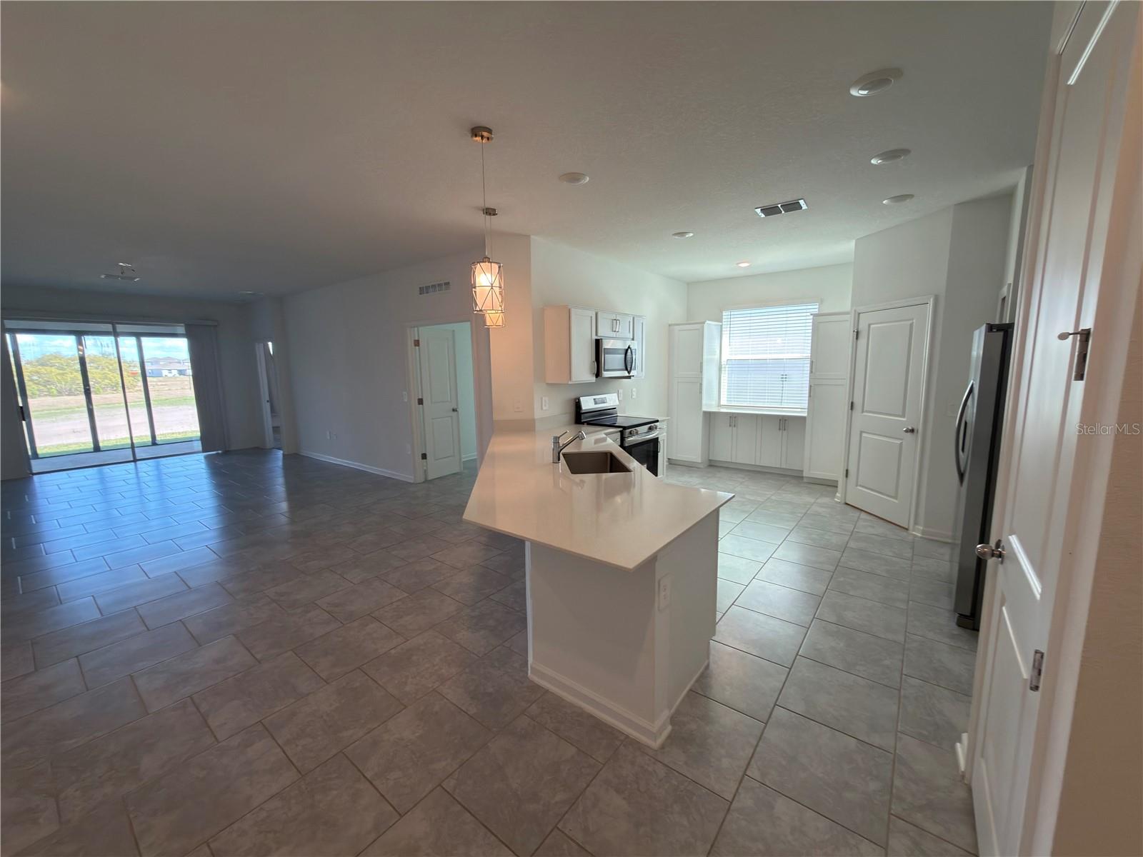 Image 9 of 24 For 521 Reggie Road