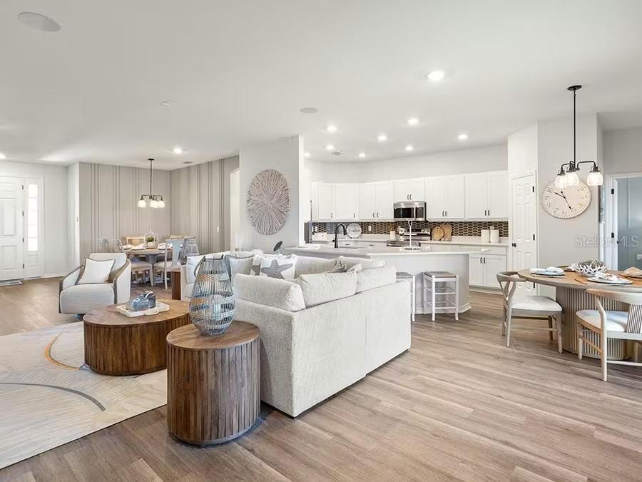 Image 3 of 12 For 8687 Wildflower Fields Landing