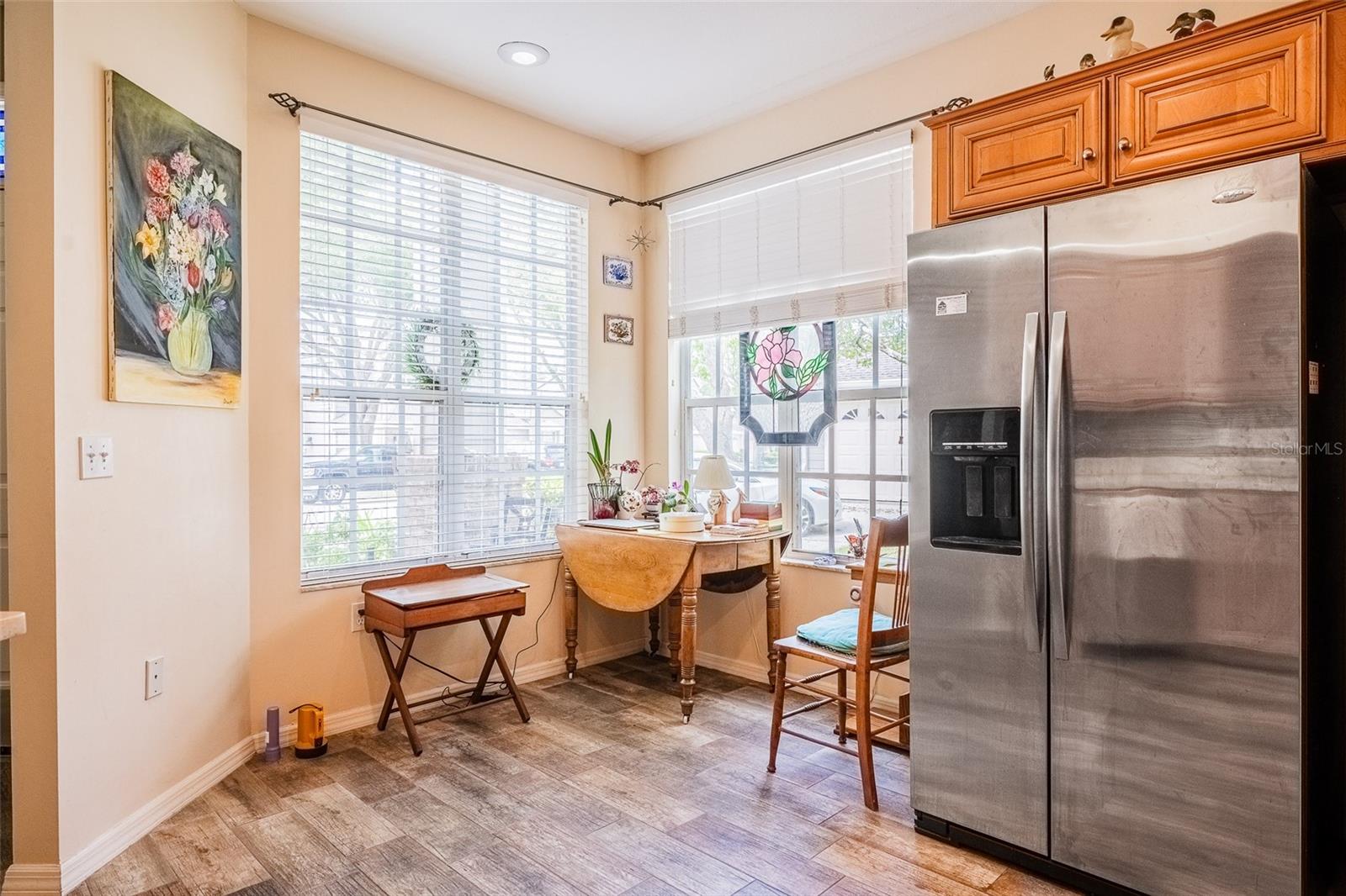 Image 25 of 50 For 3140 Stonewater Drive 3140