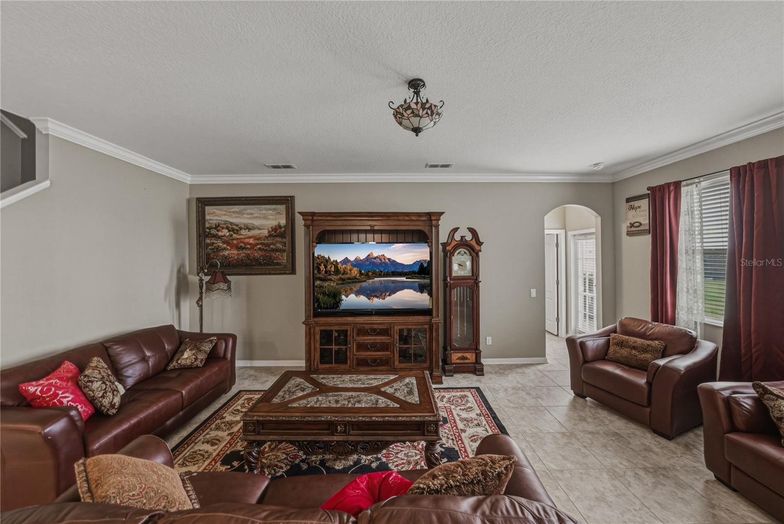 Image 11 of 47 For 10661 Pictorial Park Drive