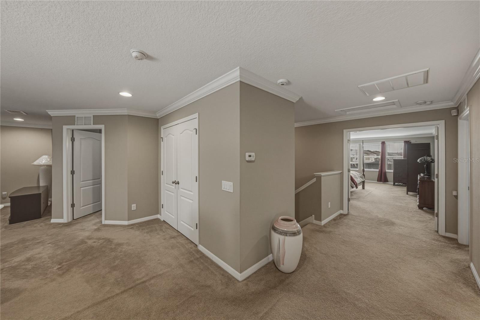 Image 16 of 47 For 10661 Pictorial Park Drive