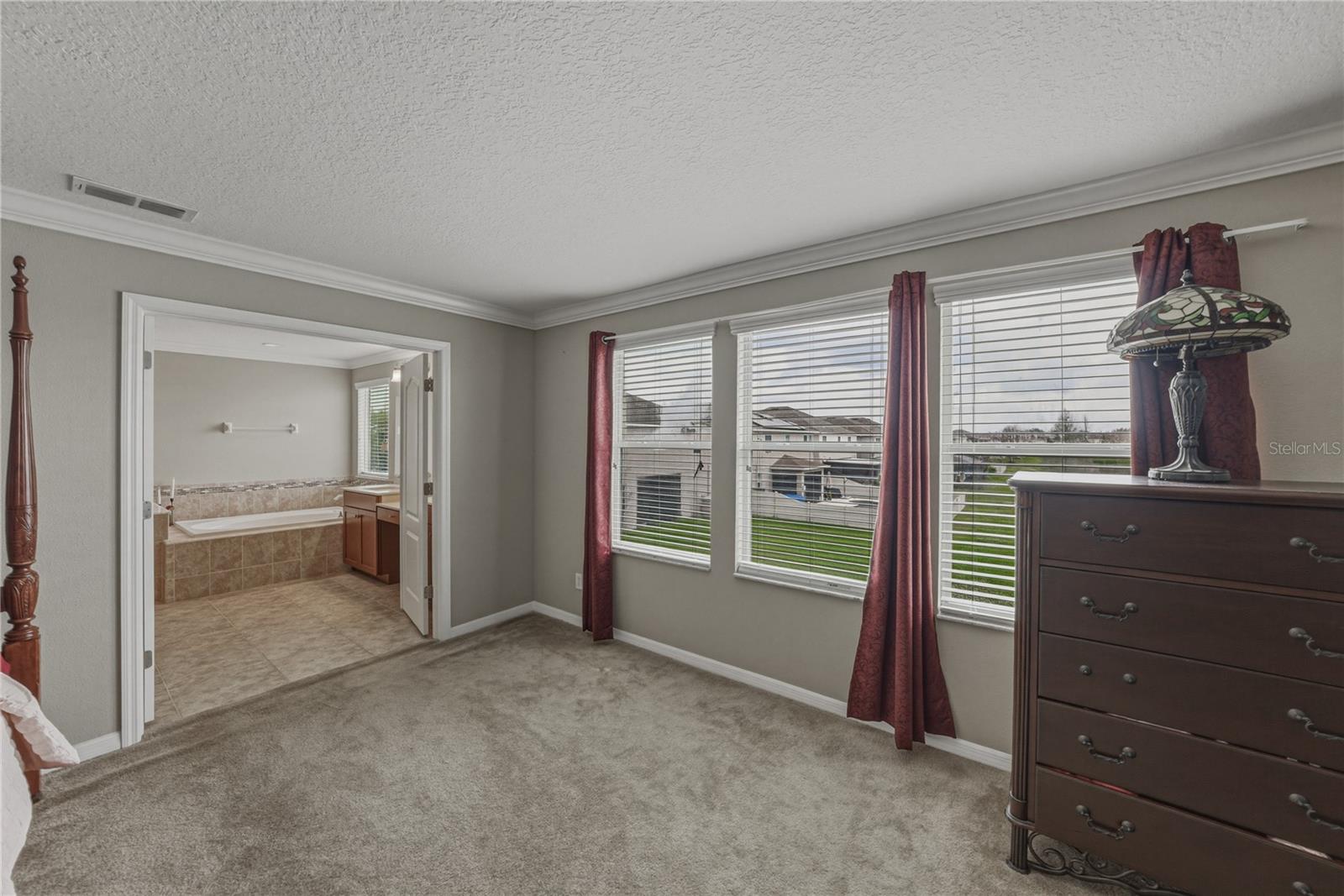 Image 23 of 47 For 10661 Pictorial Park Drive