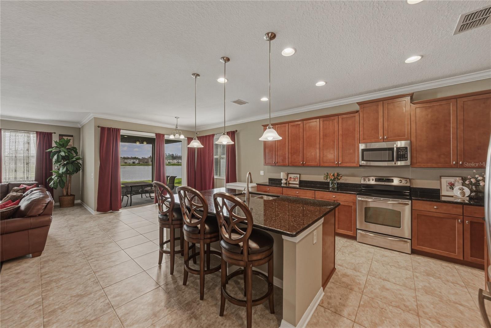 Image 6 of 47 For 10661 Pictorial Park Drive