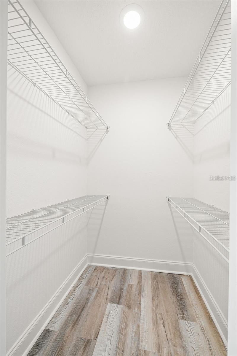 Image 5 of 7 For 1908 Barnes Street