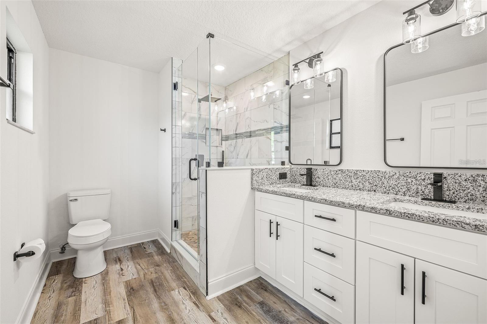 Image 6 of 7 For 1908 Barnes Street