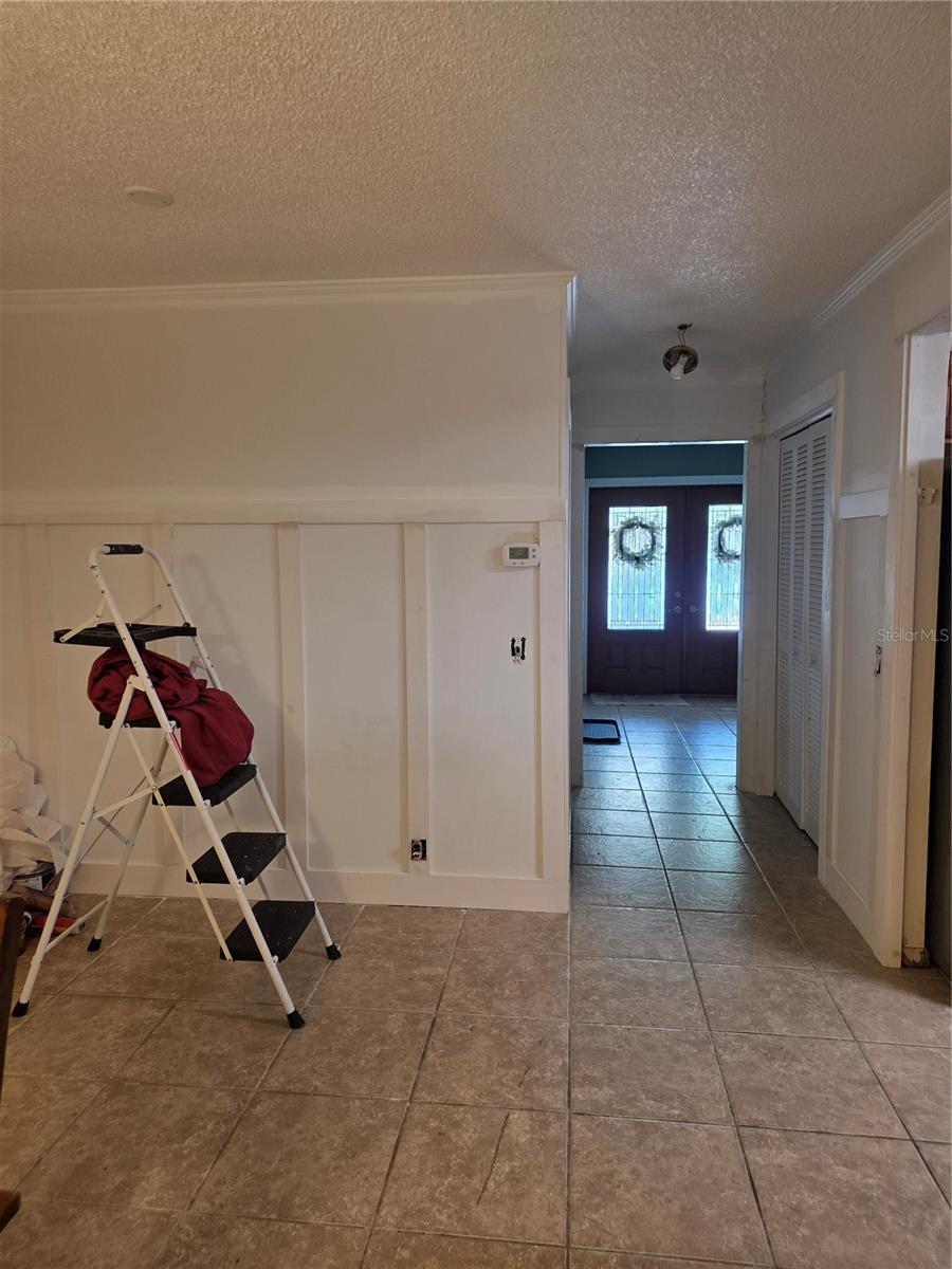 Listing photo id 21 for 1007 Yarnell Avenue