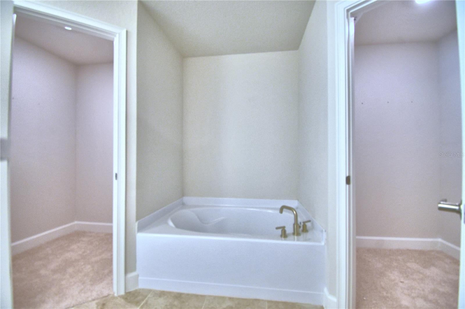 Image 21 of 31 For 4429 Juneberry Drive