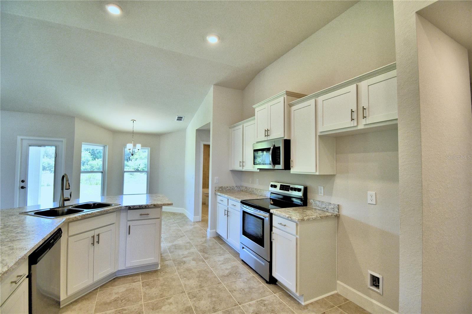 Image 18 of 50 For 4425 Juneberry Drive