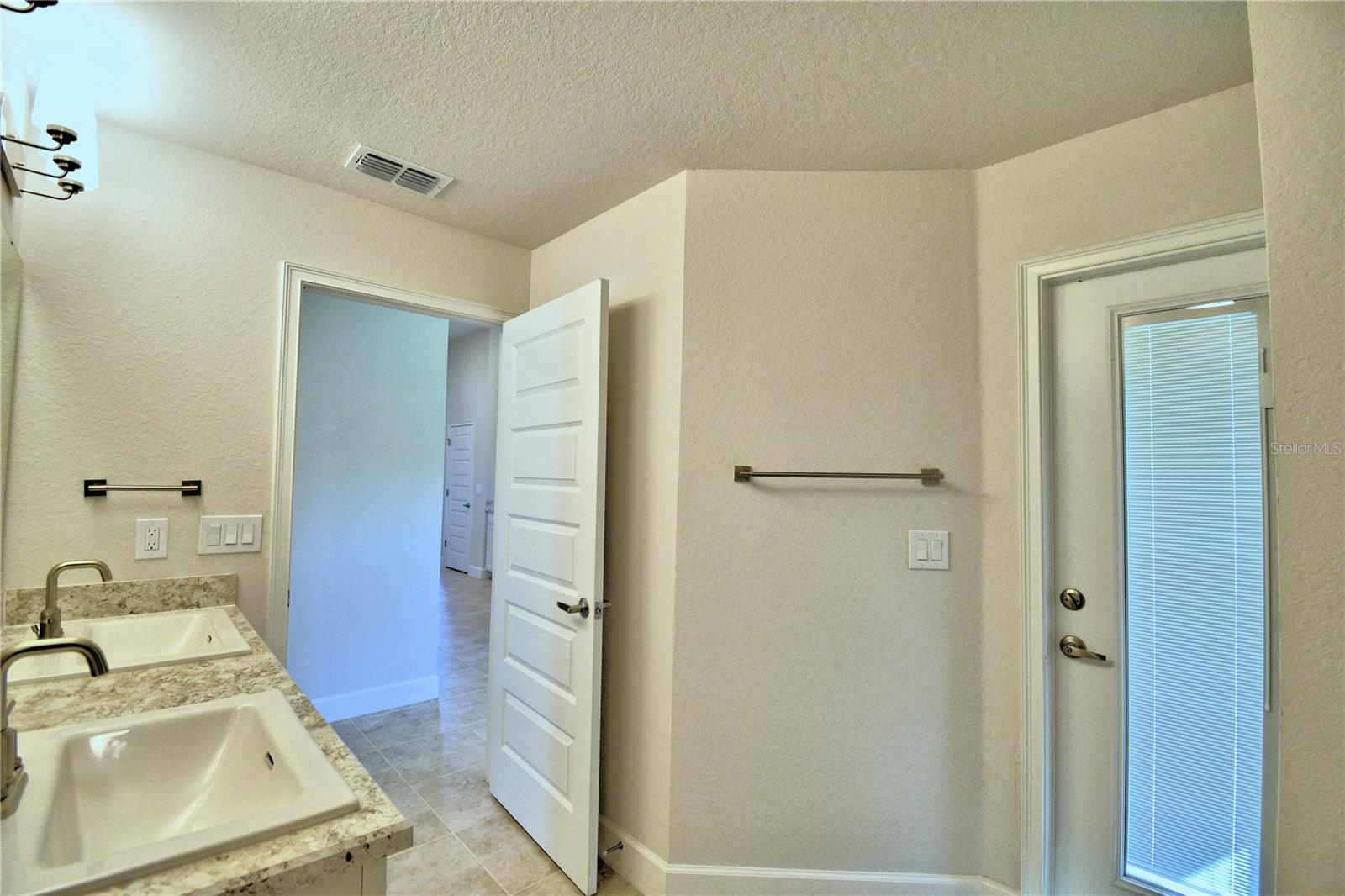 Image 36 of 50 For 4425 Juneberry Drive