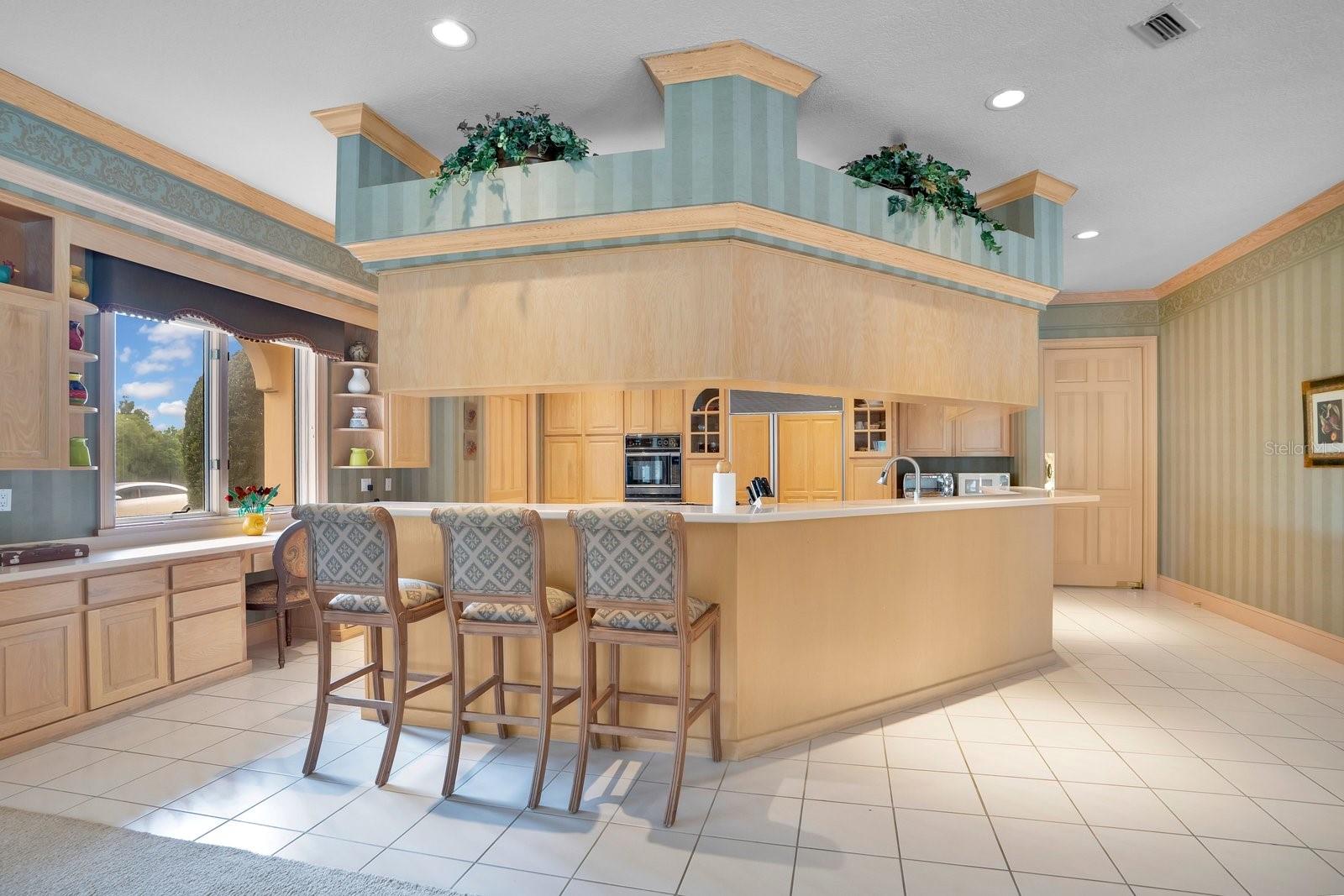 Image 16 of 90 For 3300 Bridgefield Drive