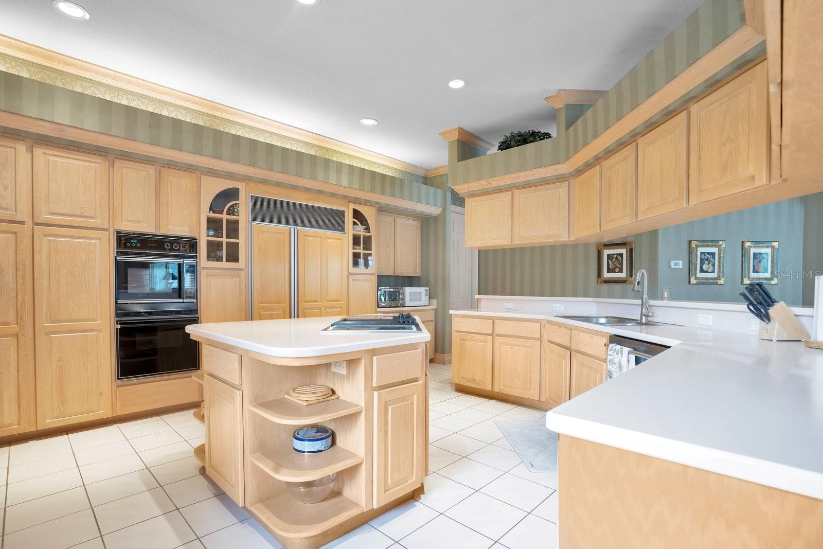 Image 19 of 90 For 3300 Bridgefield Drive