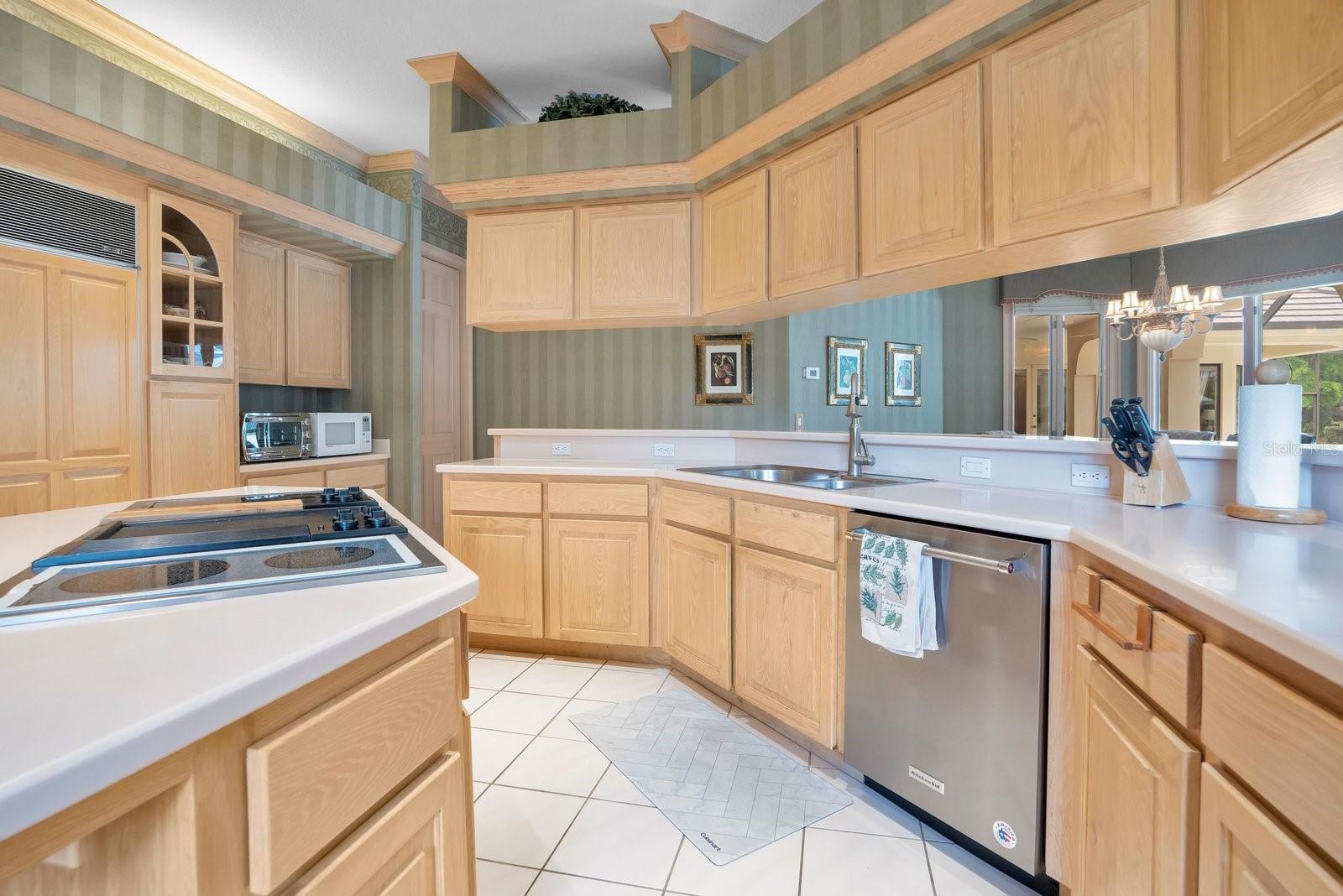 Image 20 of 90 For 3300 Bridgefield Drive