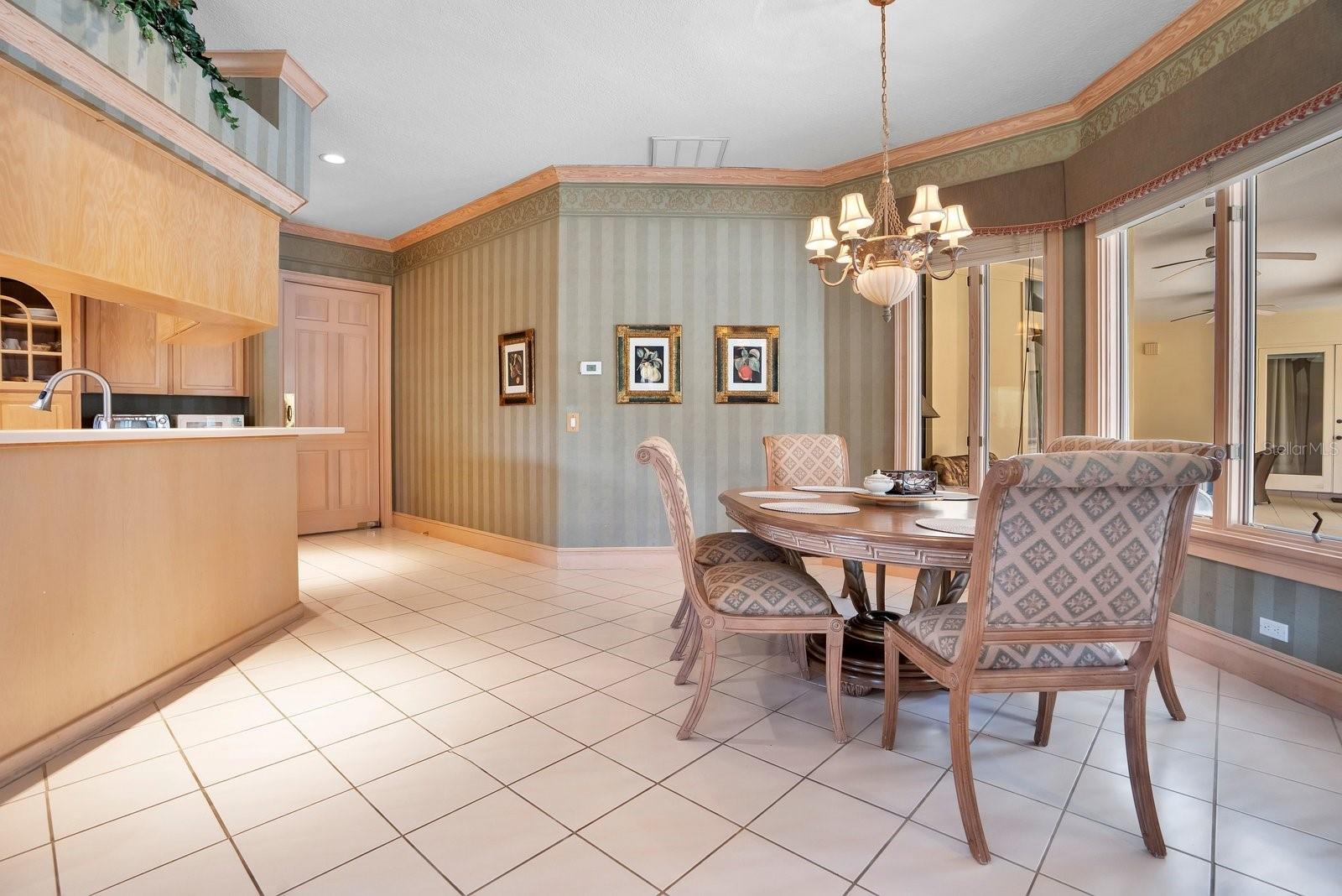 Image 24 of 90 For 3300 Bridgefield Drive