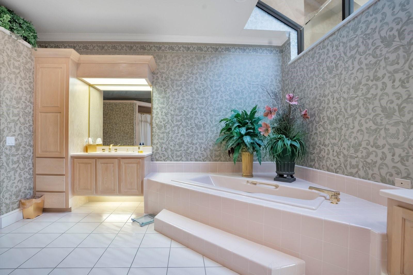 Image 35 of 90 For 3300 Bridgefield Drive