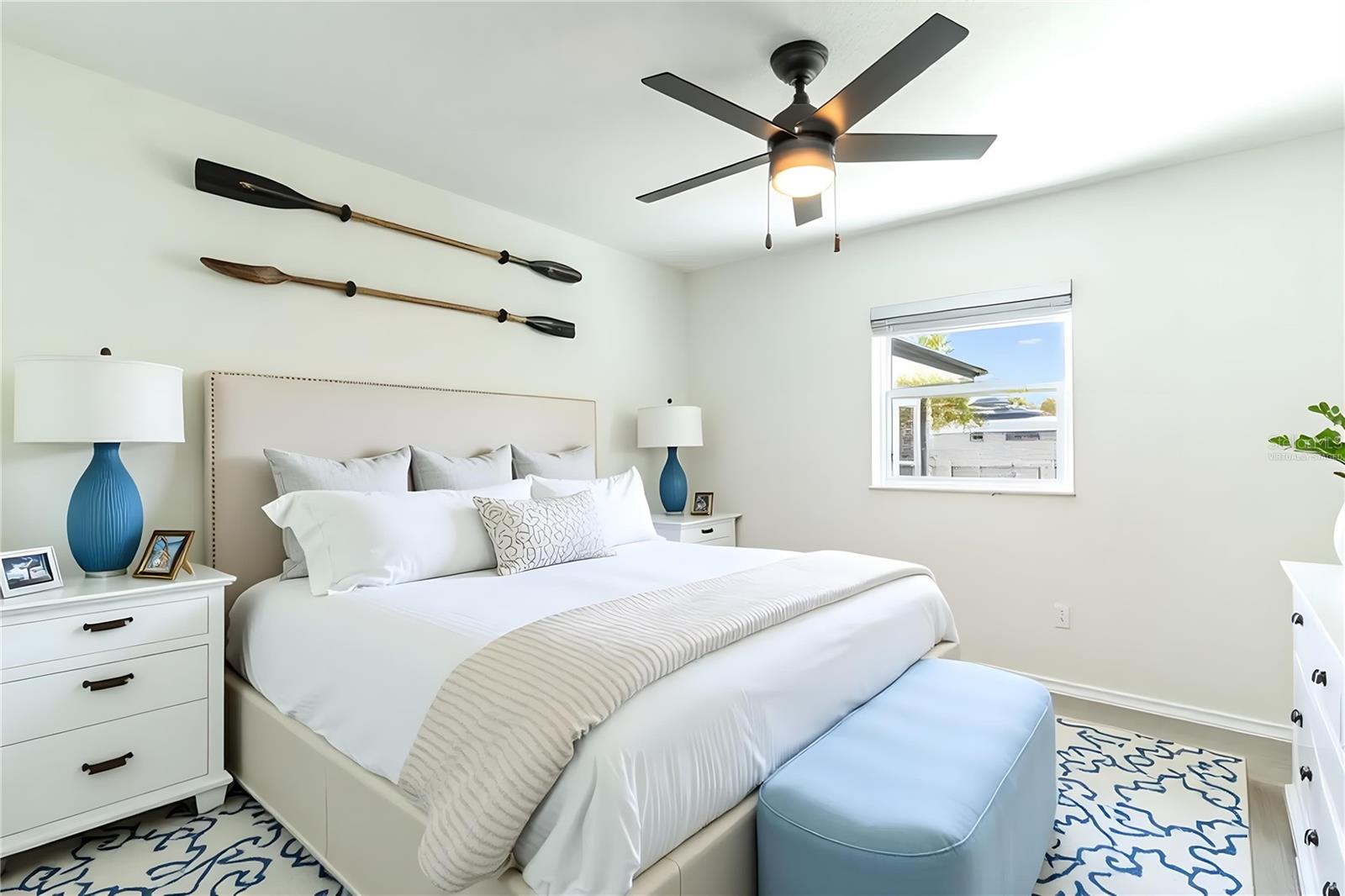 Image 7 of 33 For 4006 Hollyhead Circle S