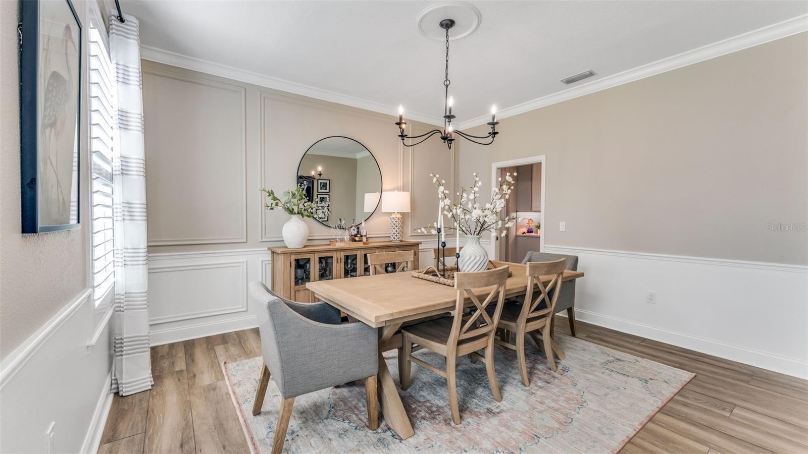 Image 10 of 83 For 1349 Scottsland Drive