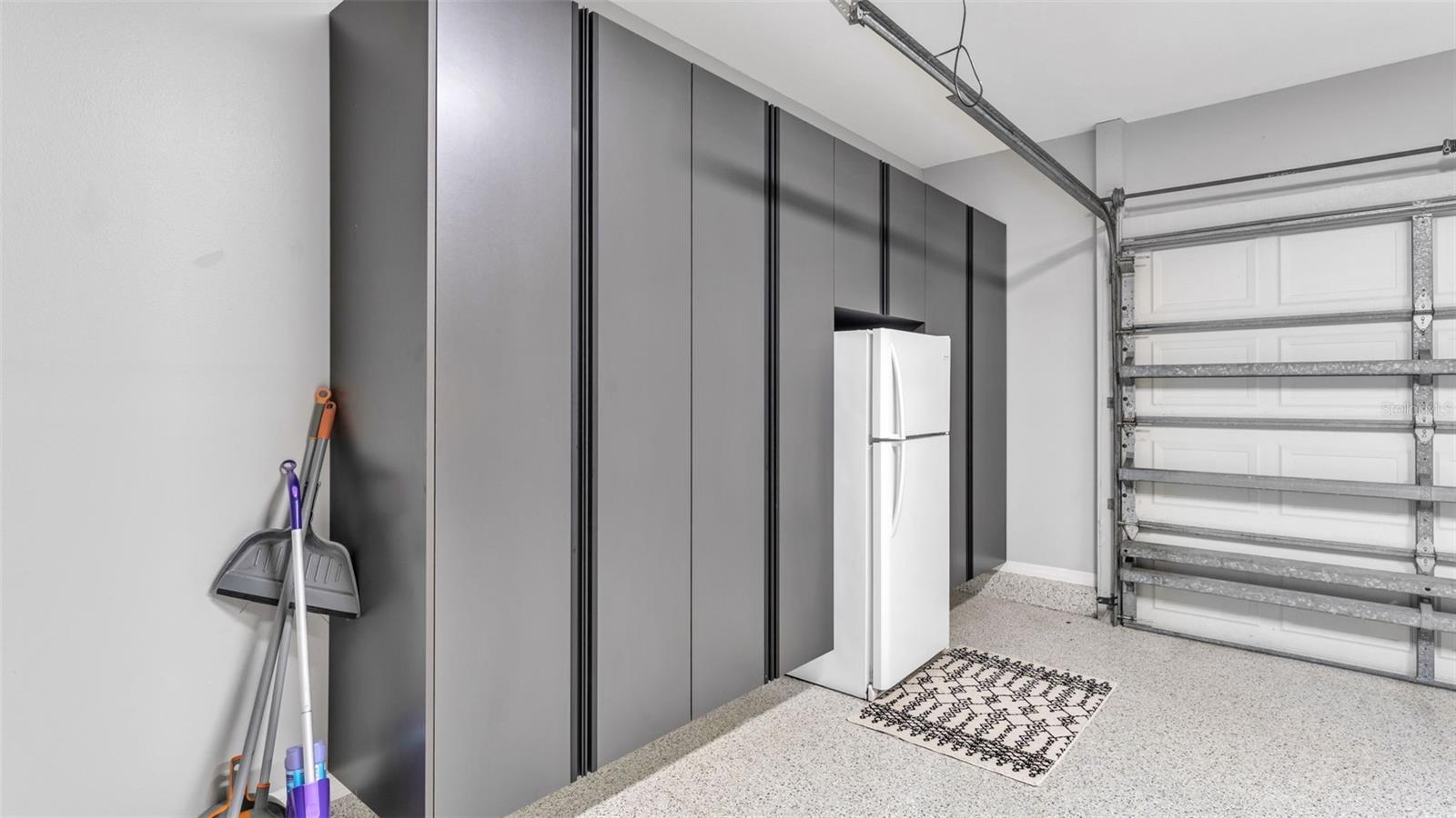 Image 34 of 83 For 1349 Scottsland Drive