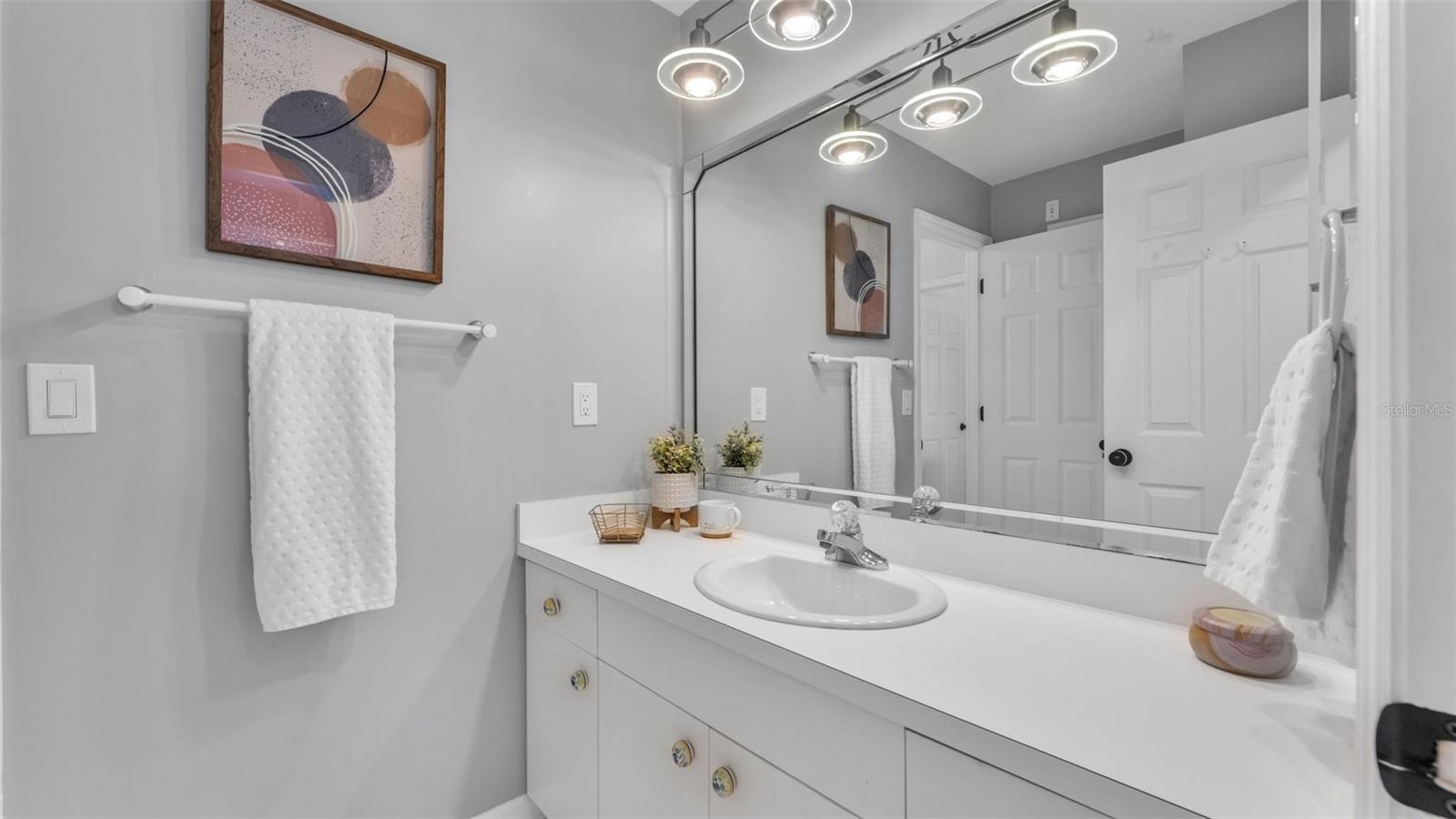 Image 48 of 83 For 1349 Scottsland Drive