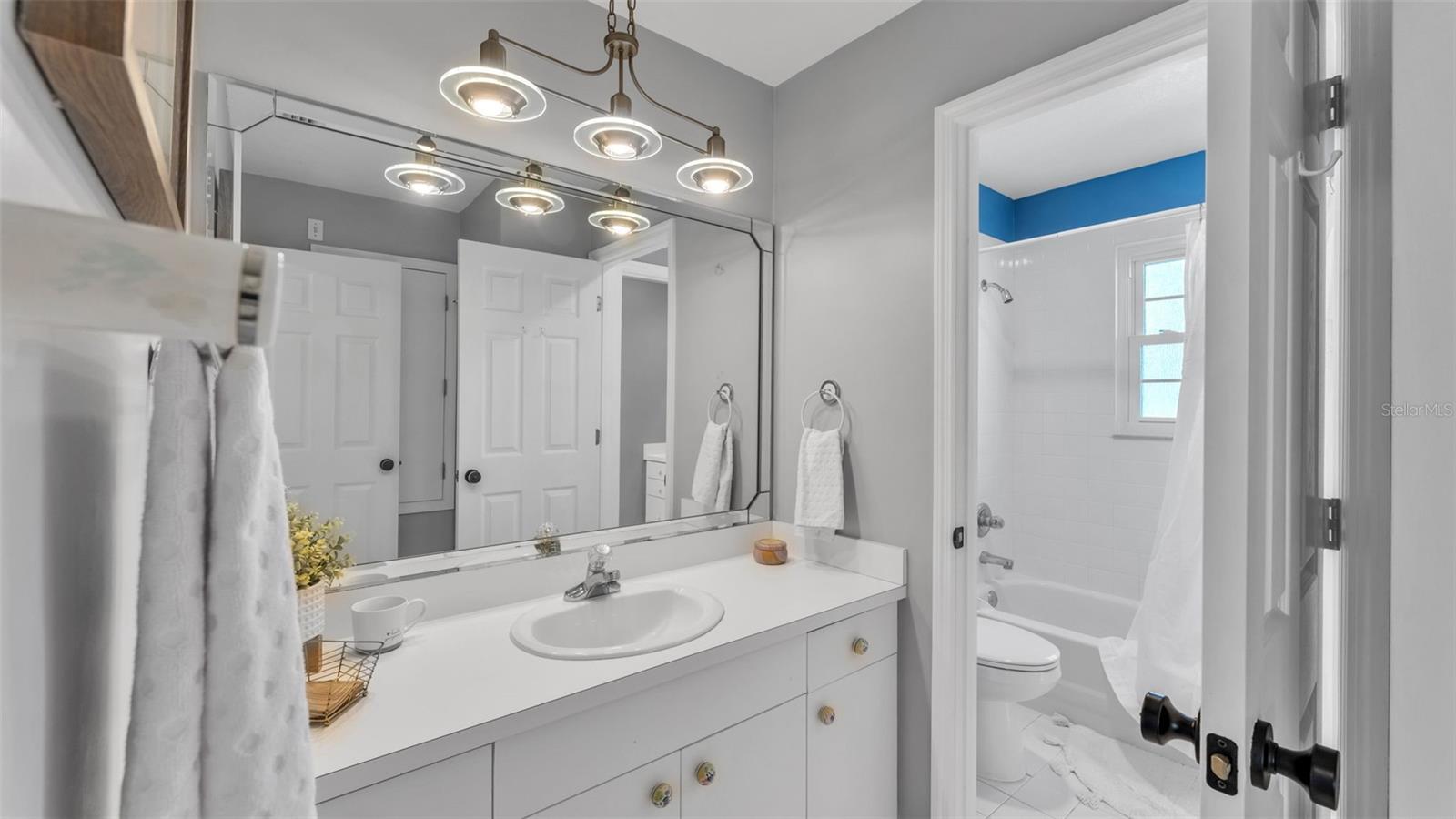 Image 49 of 83 For 1349 Scottsland Drive