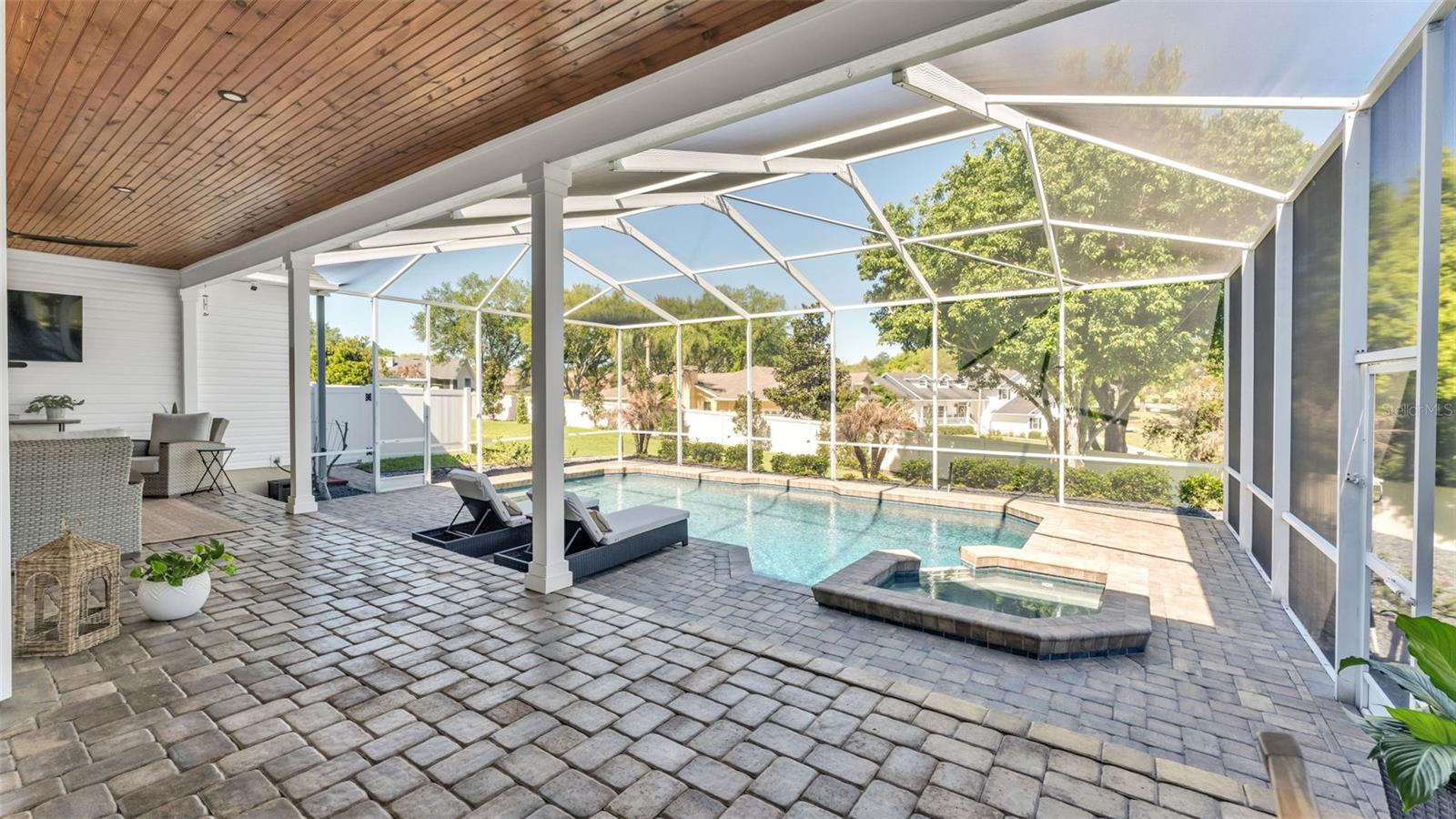 Image 59 of 83 For 1349 Scottsland Drive