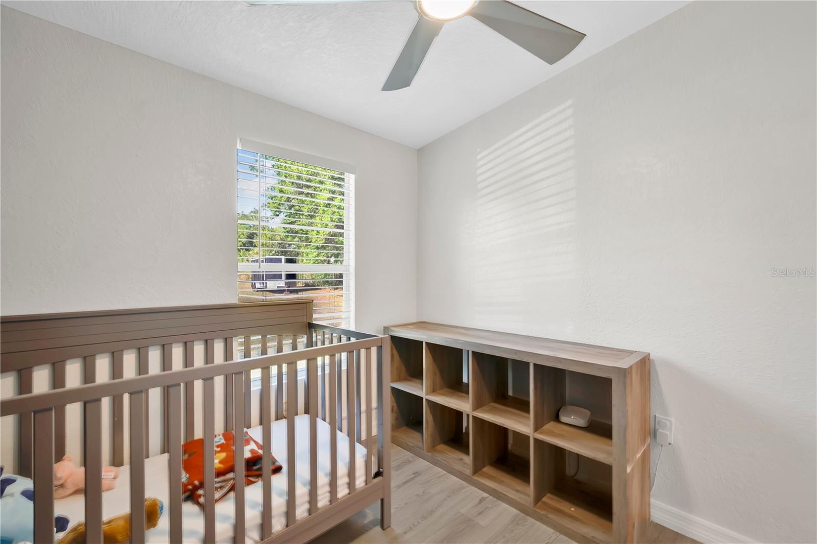 Image 18 of 31 For 37135 Pauls Drive