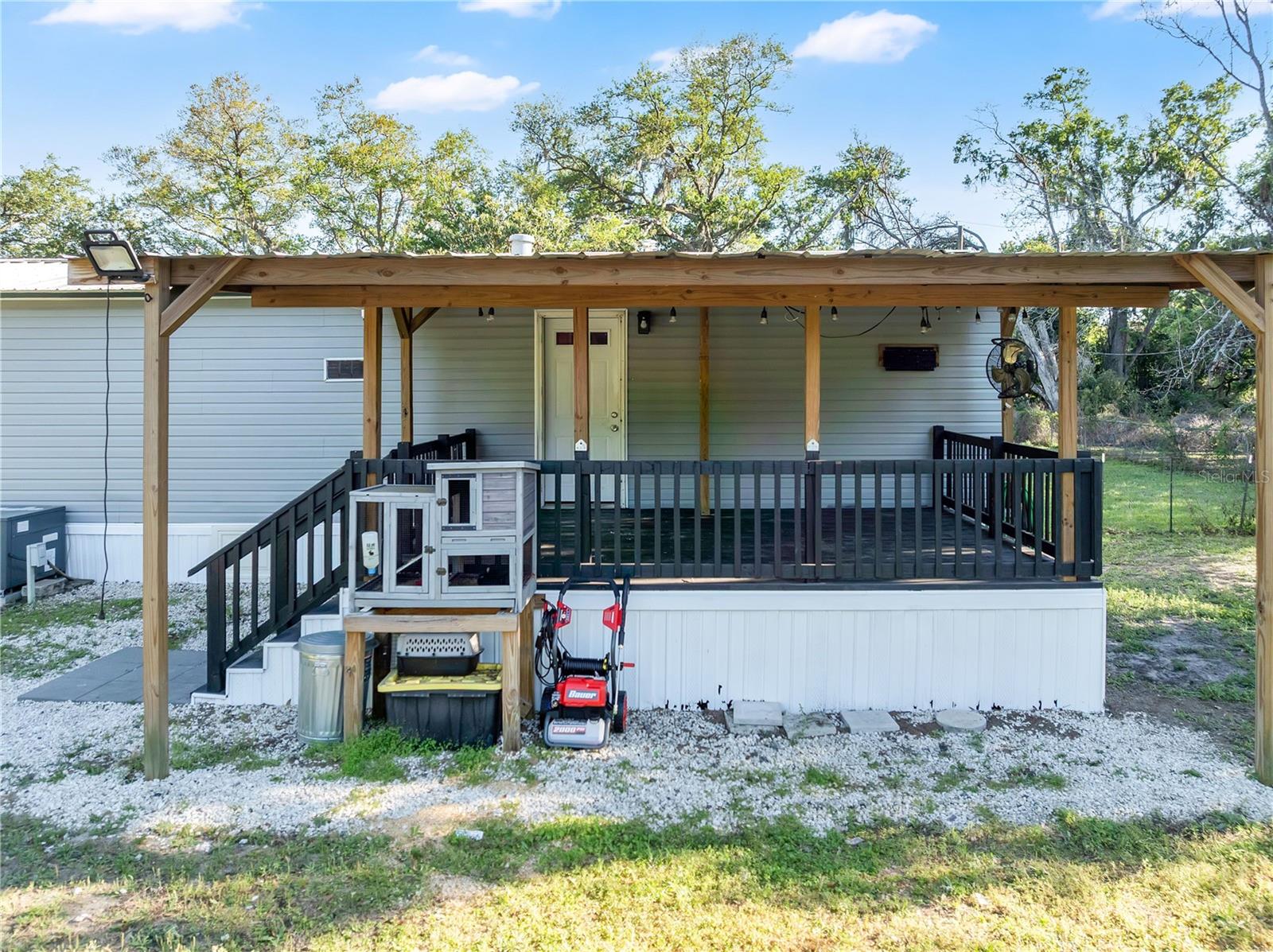 Image 22 of 31 For 37135 Pauls Drive