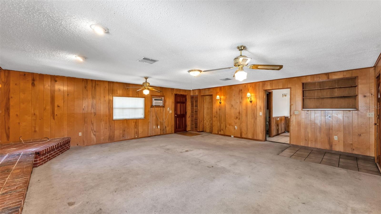 Image 23 of 34 For 614 Crawford Street