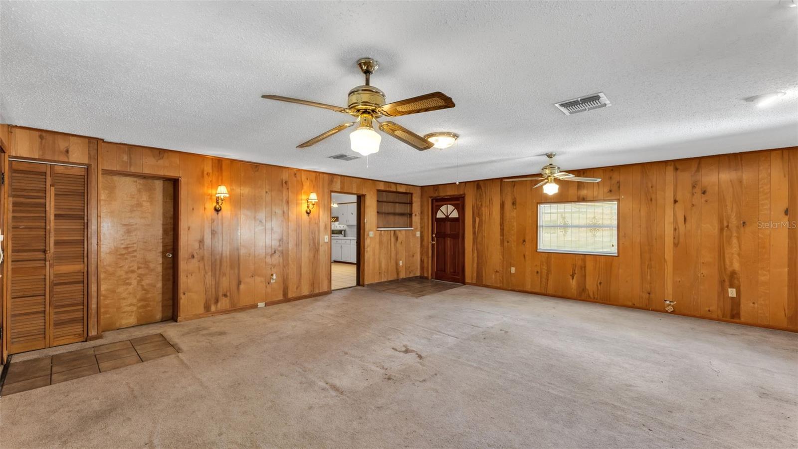 Image 24 of 34 For 614 Crawford Street