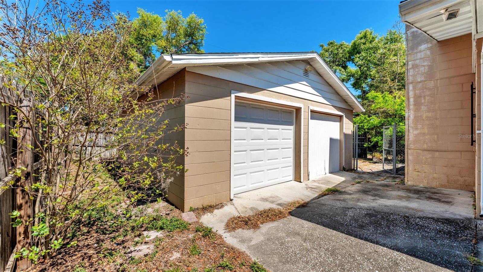 Image 27 of 34 For 614 Crawford Street