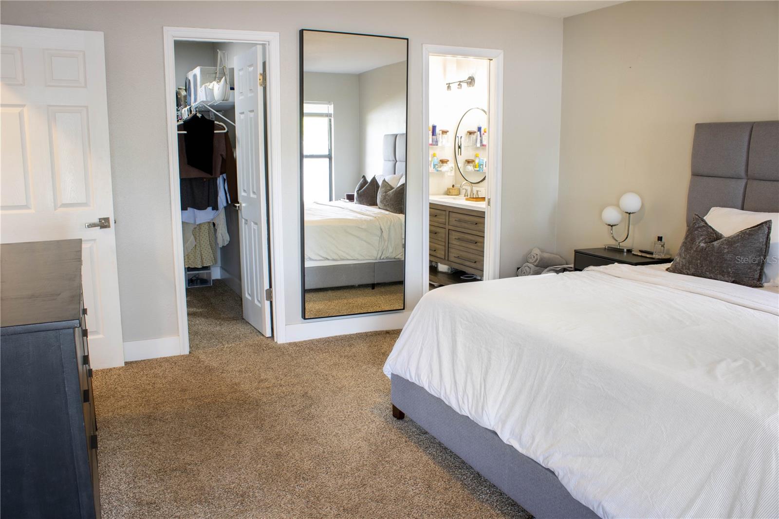 Image 18 of 39 For 1413 Sandalwood Drive