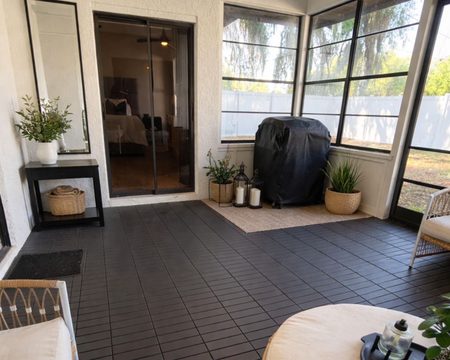 Image 24 of 39 For 1413 Sandalwood Drive