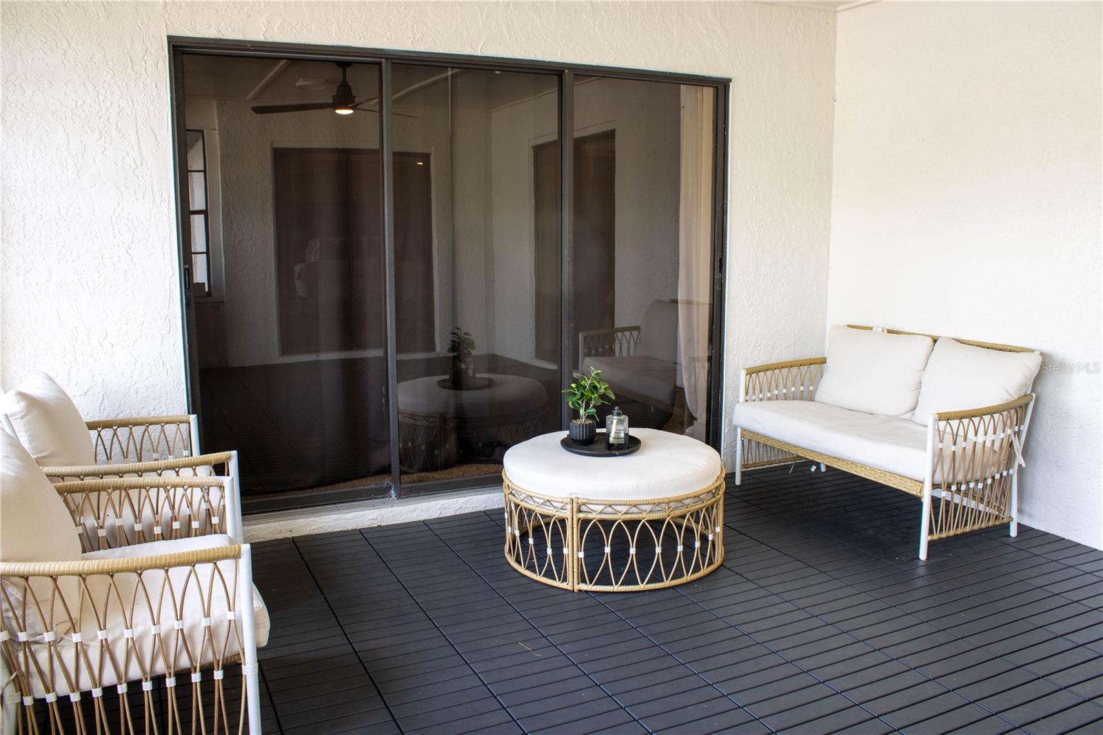 Image 26 of 39 For 1413 Sandalwood Drive