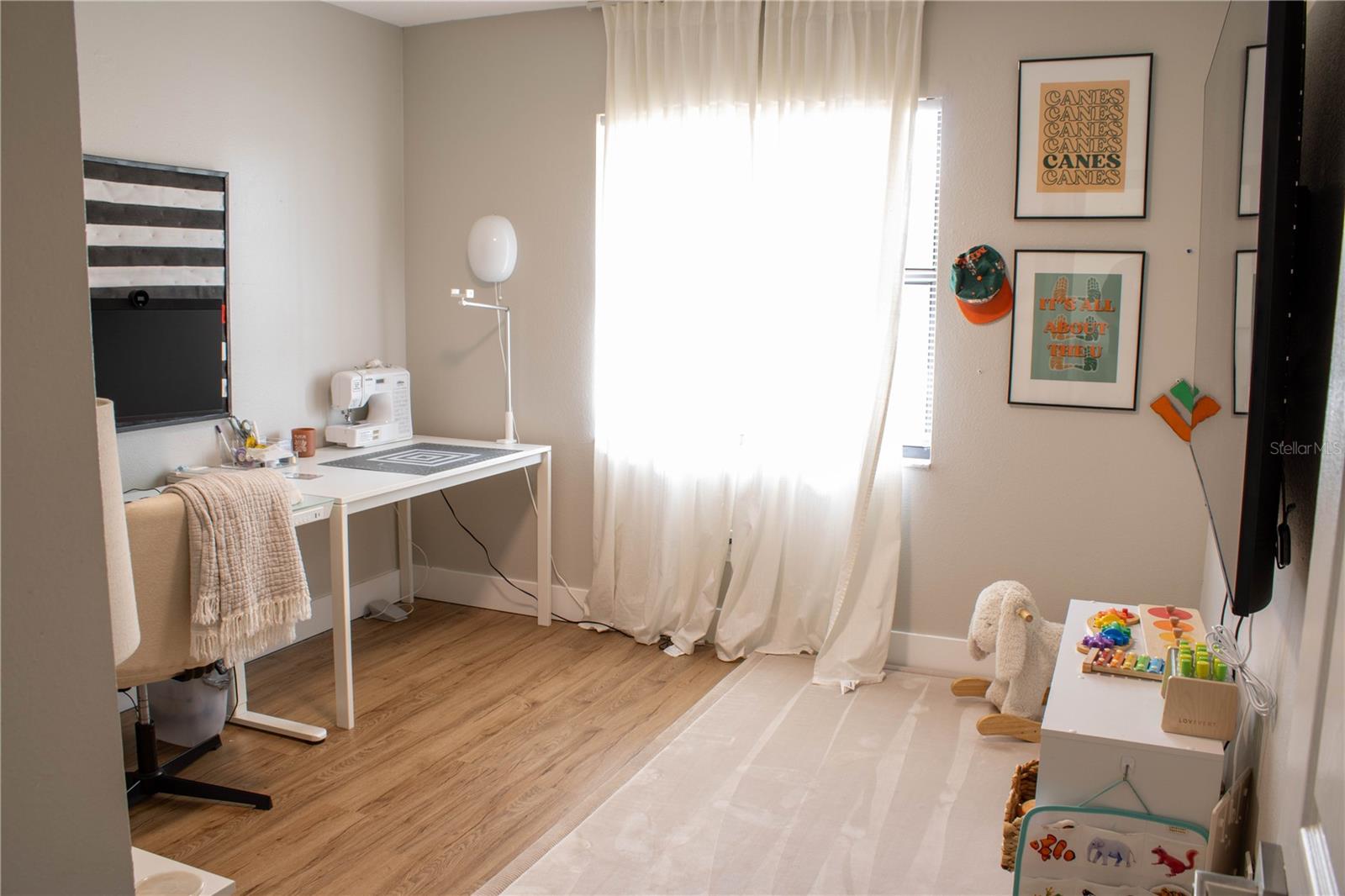 Image 31 of 39 For 1413 Sandalwood Drive