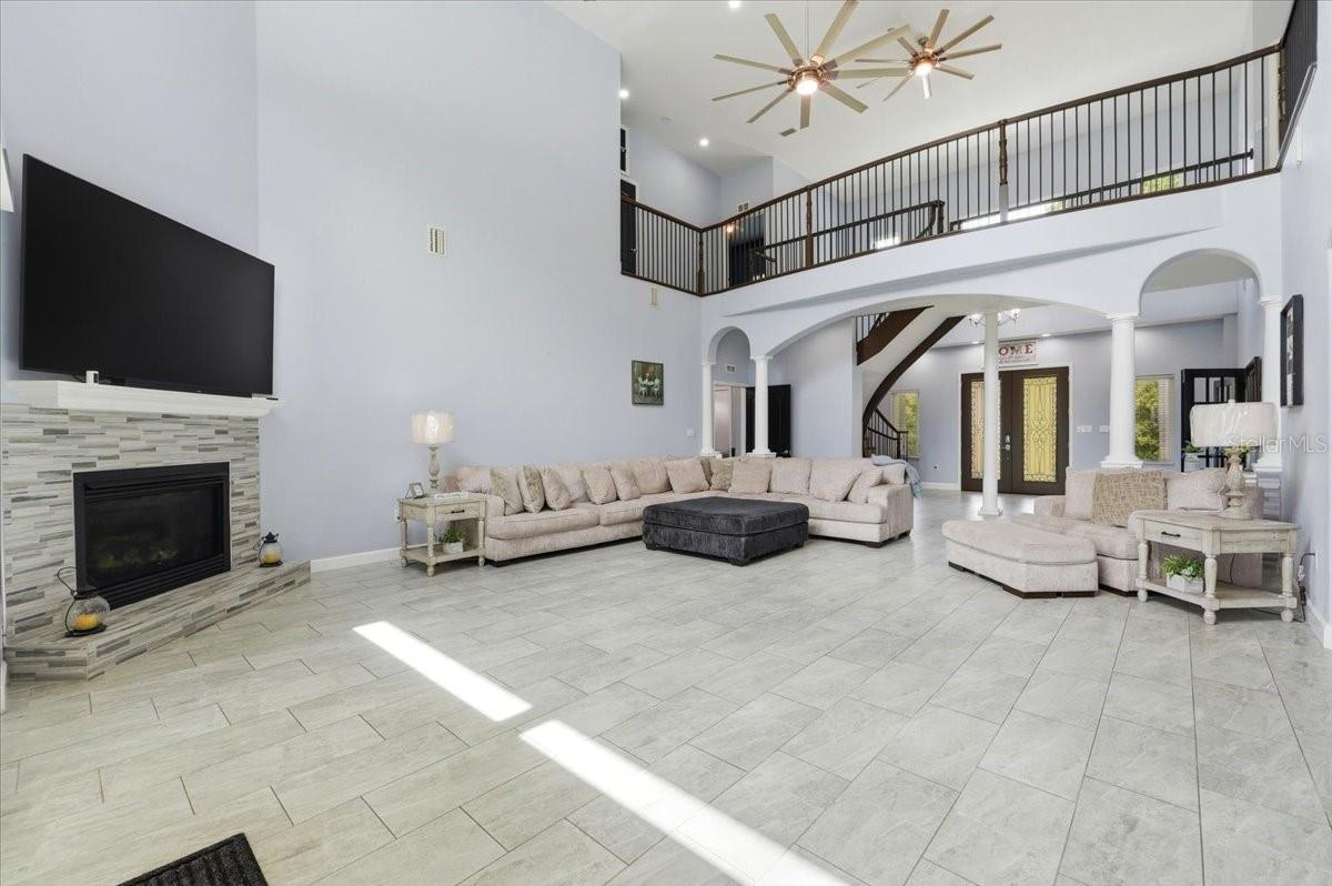 Image 30 of 100 For 3943 Campbell Road