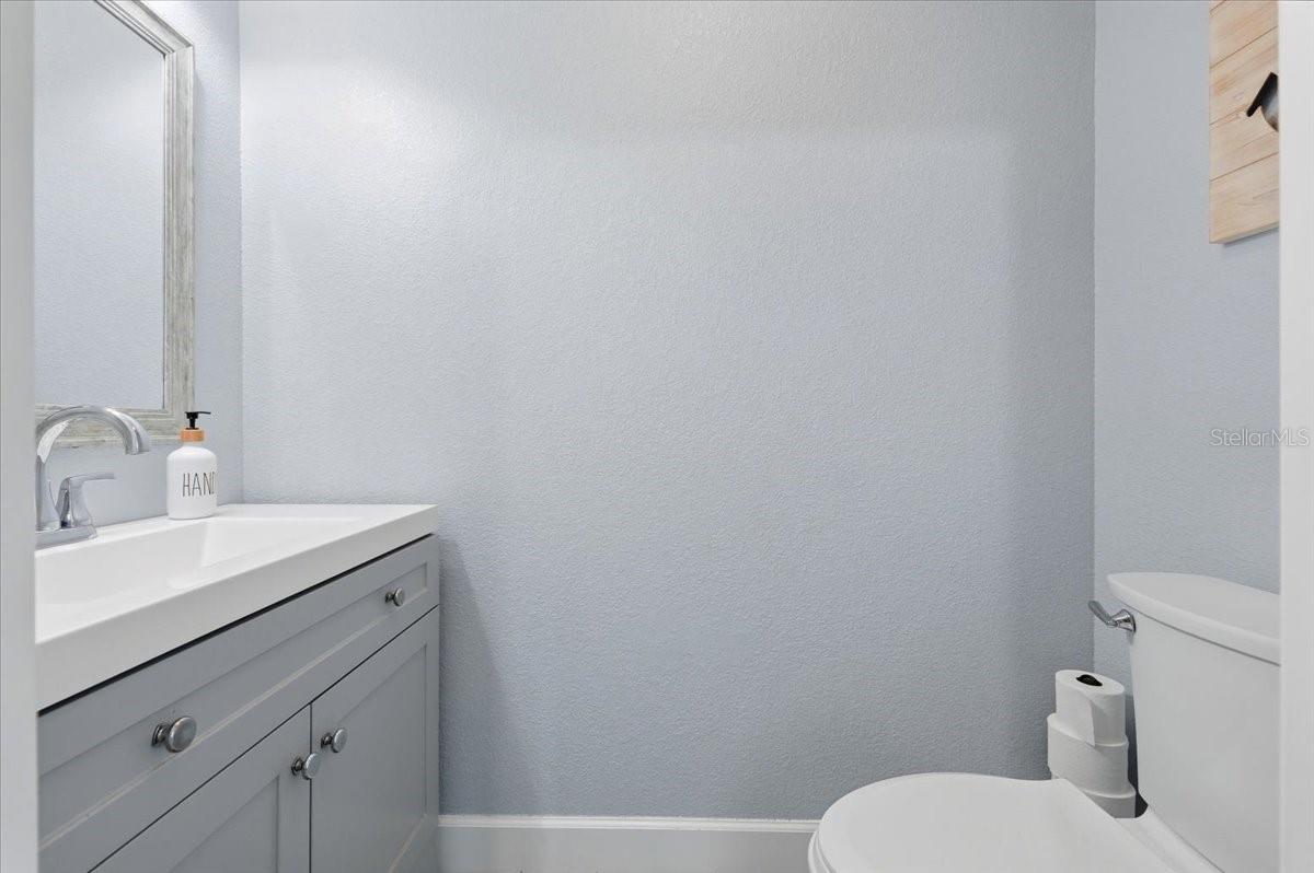 Image 59 of 100 For 3943 Campbell Road