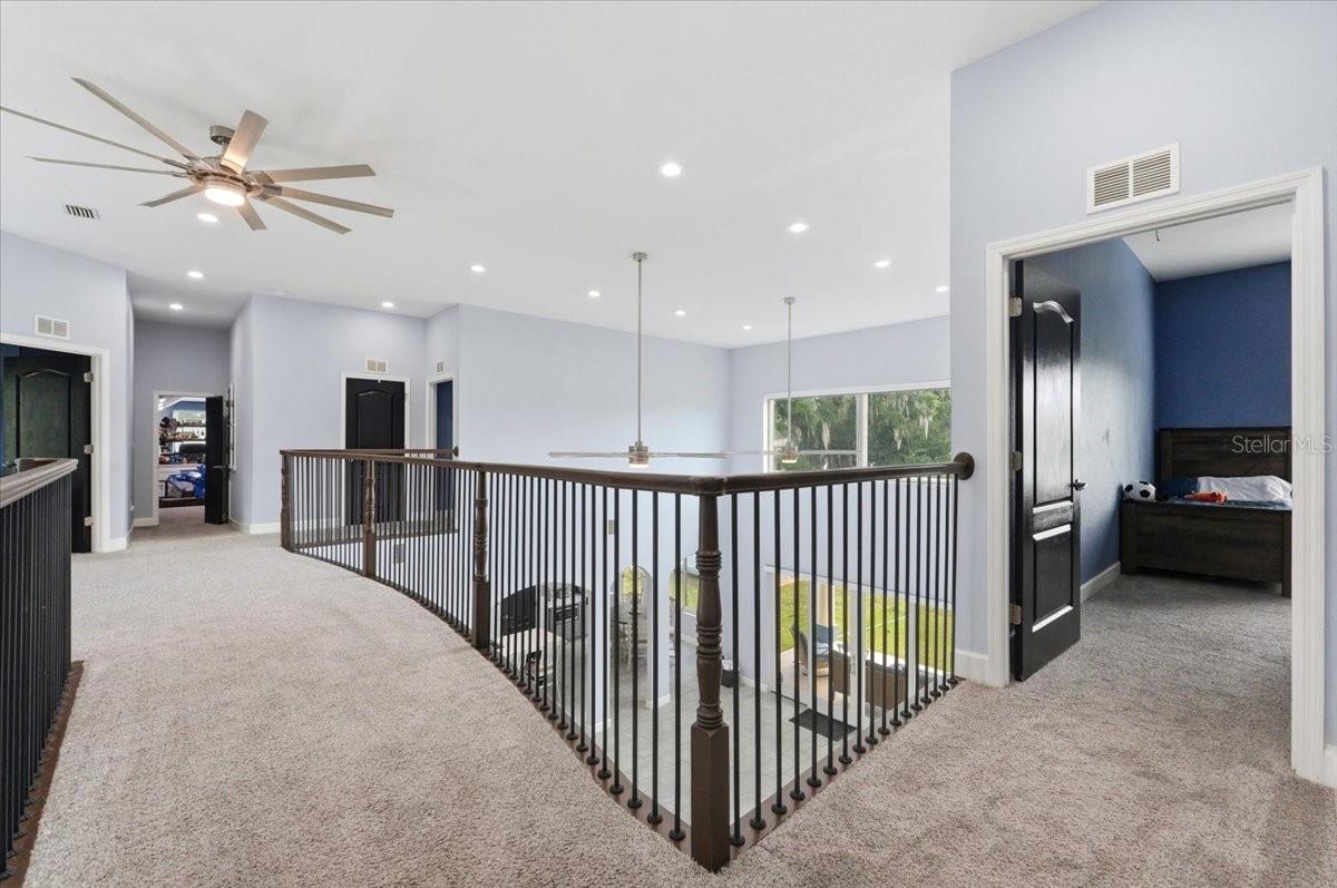 Image 65 of 100 For 3943 Campbell Road