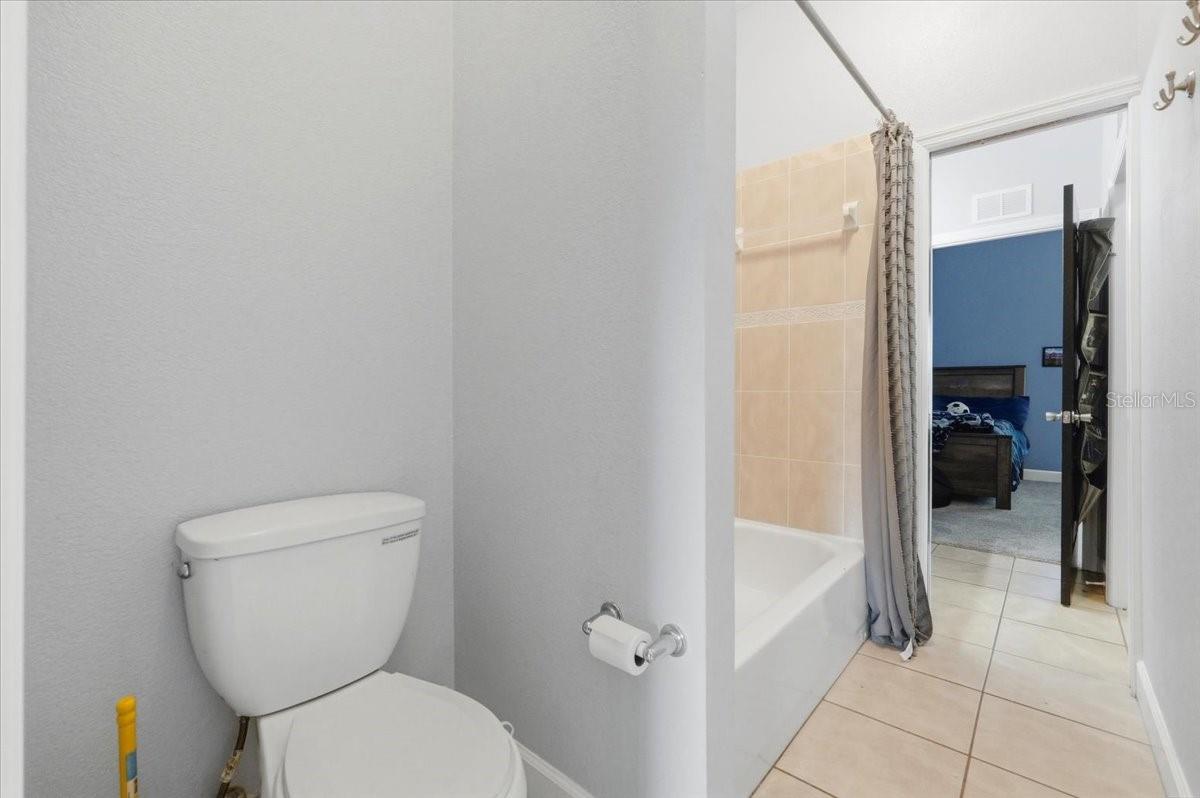 Image 73 of 100 For 3943 Campbell Road