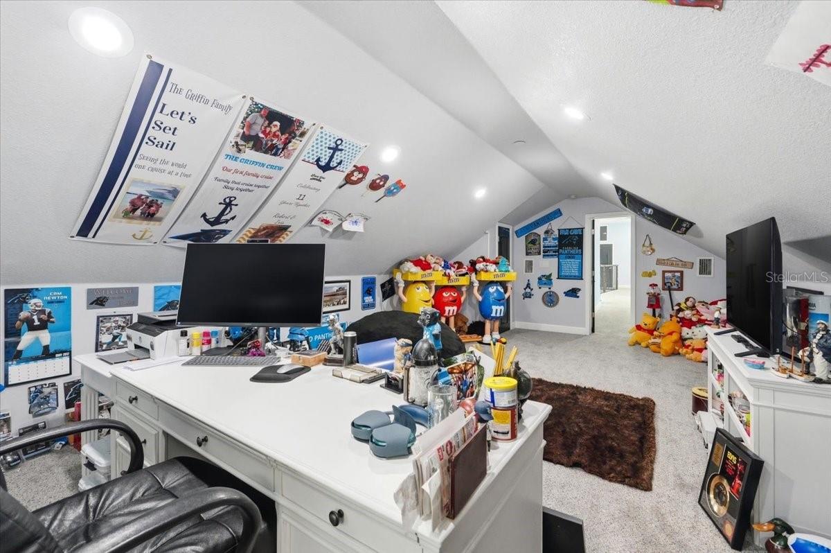 Image 84 of 100 For 3943 Campbell Road