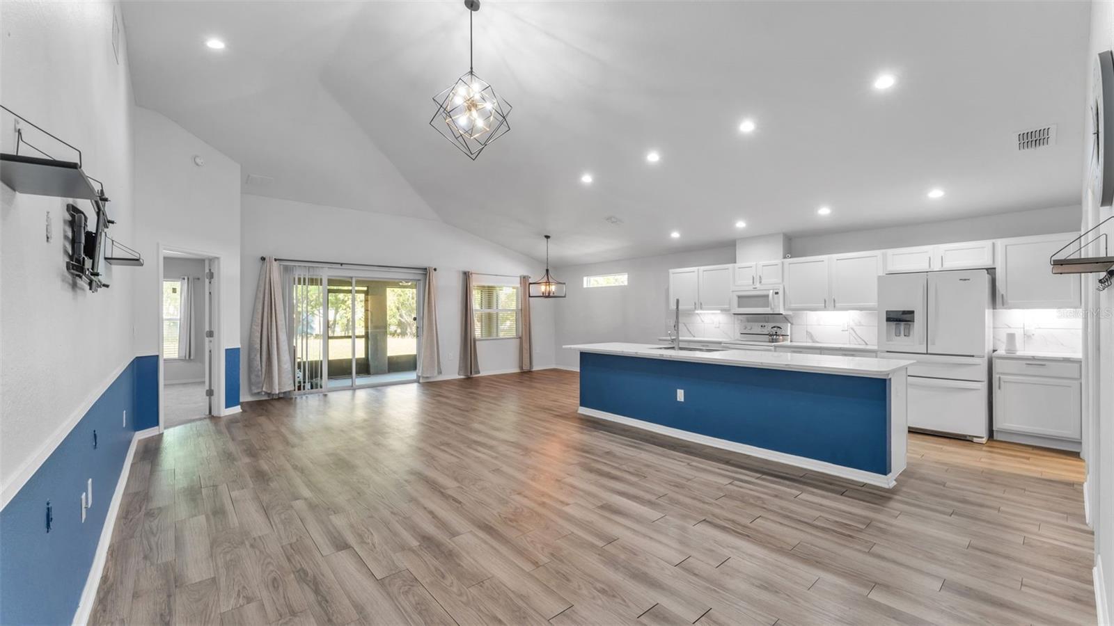 Image 15 of 49 For 501 Interlock Street