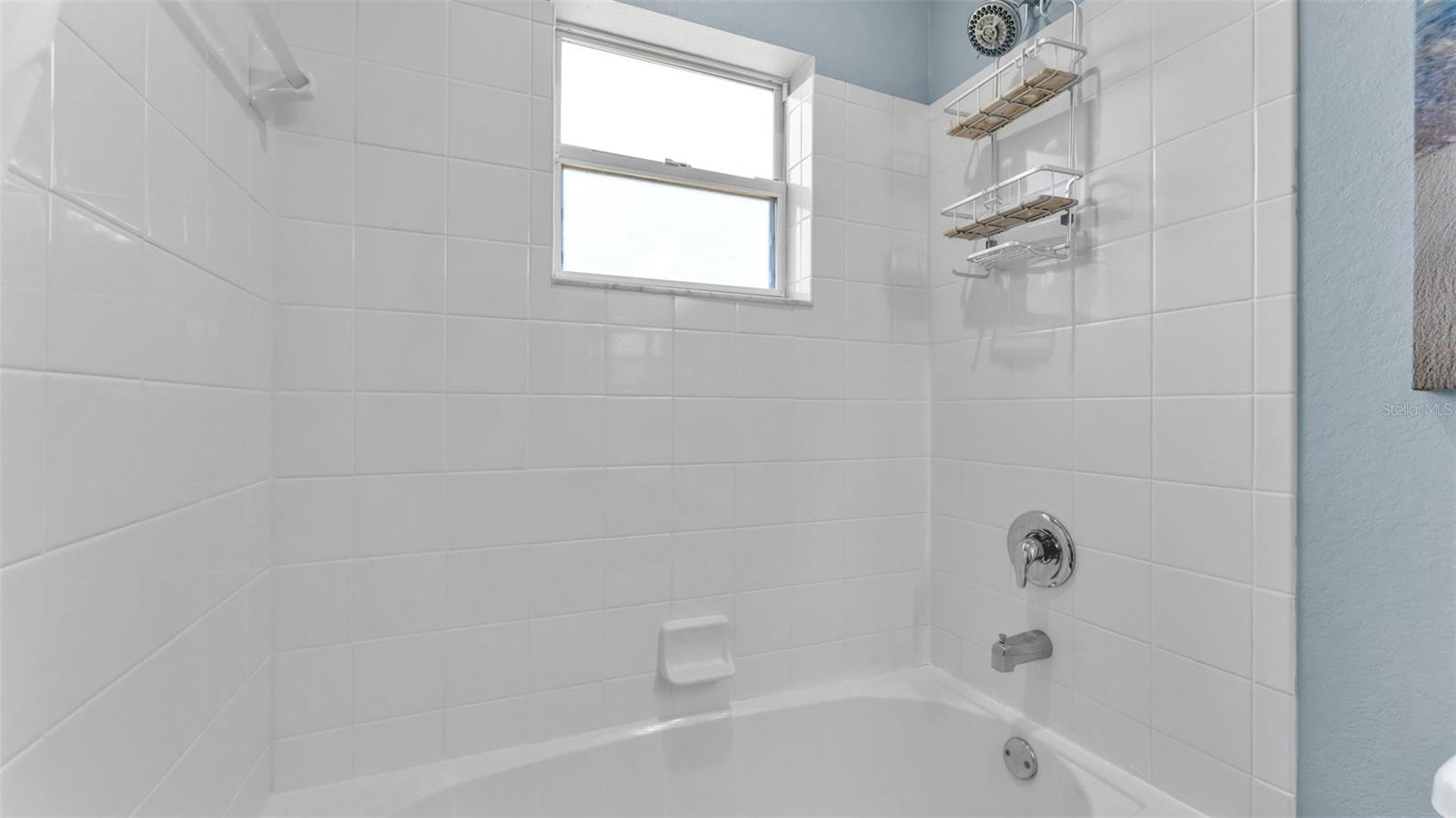 Image 36 of 49 For 501 Interlock Street