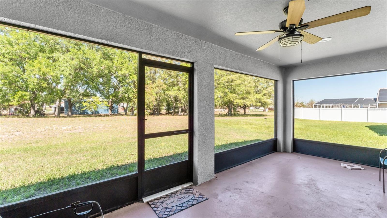 Image 37 of 49 For 501 Interlock Street
