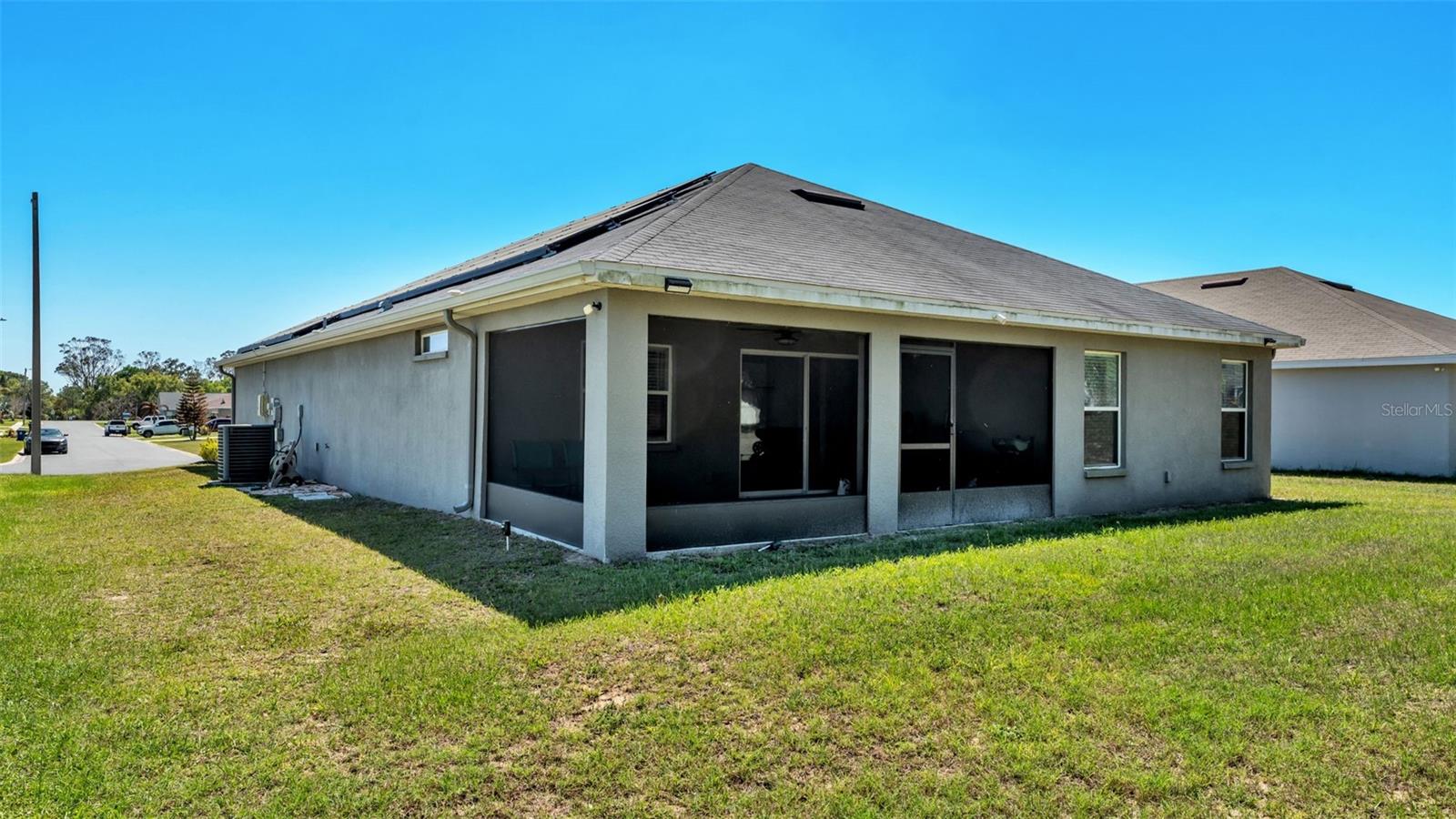 Image 39 of 49 For 501 Interlock Street