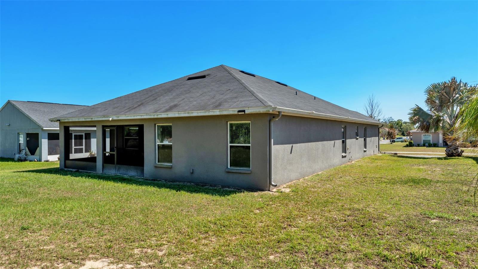 Image 41 of 49 For 501 Interlock Street