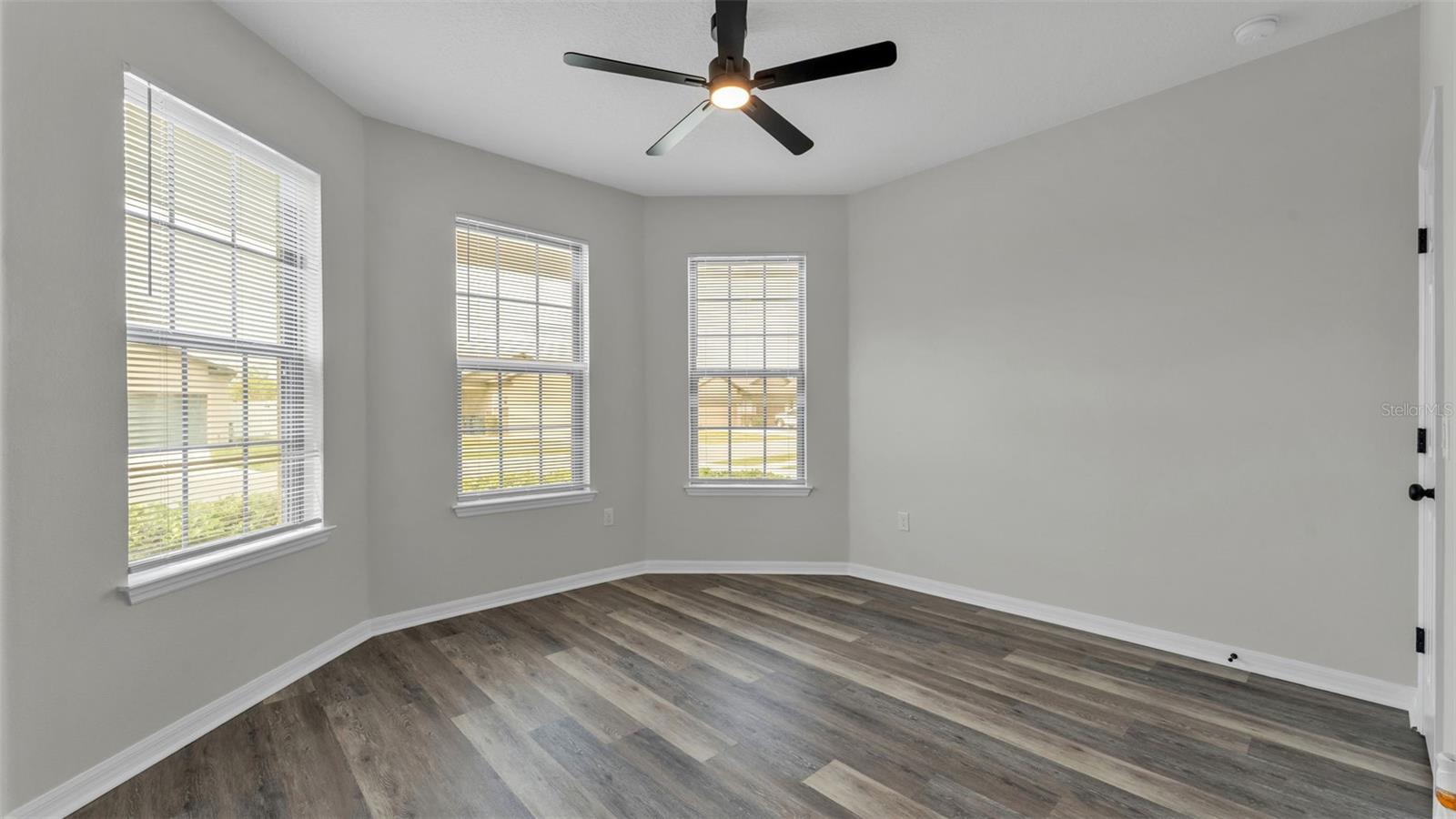 Image 8 of 15 For 8581 Rindge Road