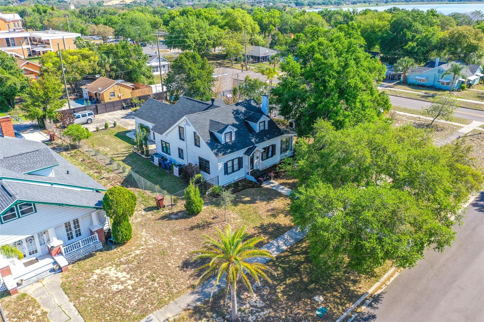 Image 36 of 42 For 325 Johnson Avenue