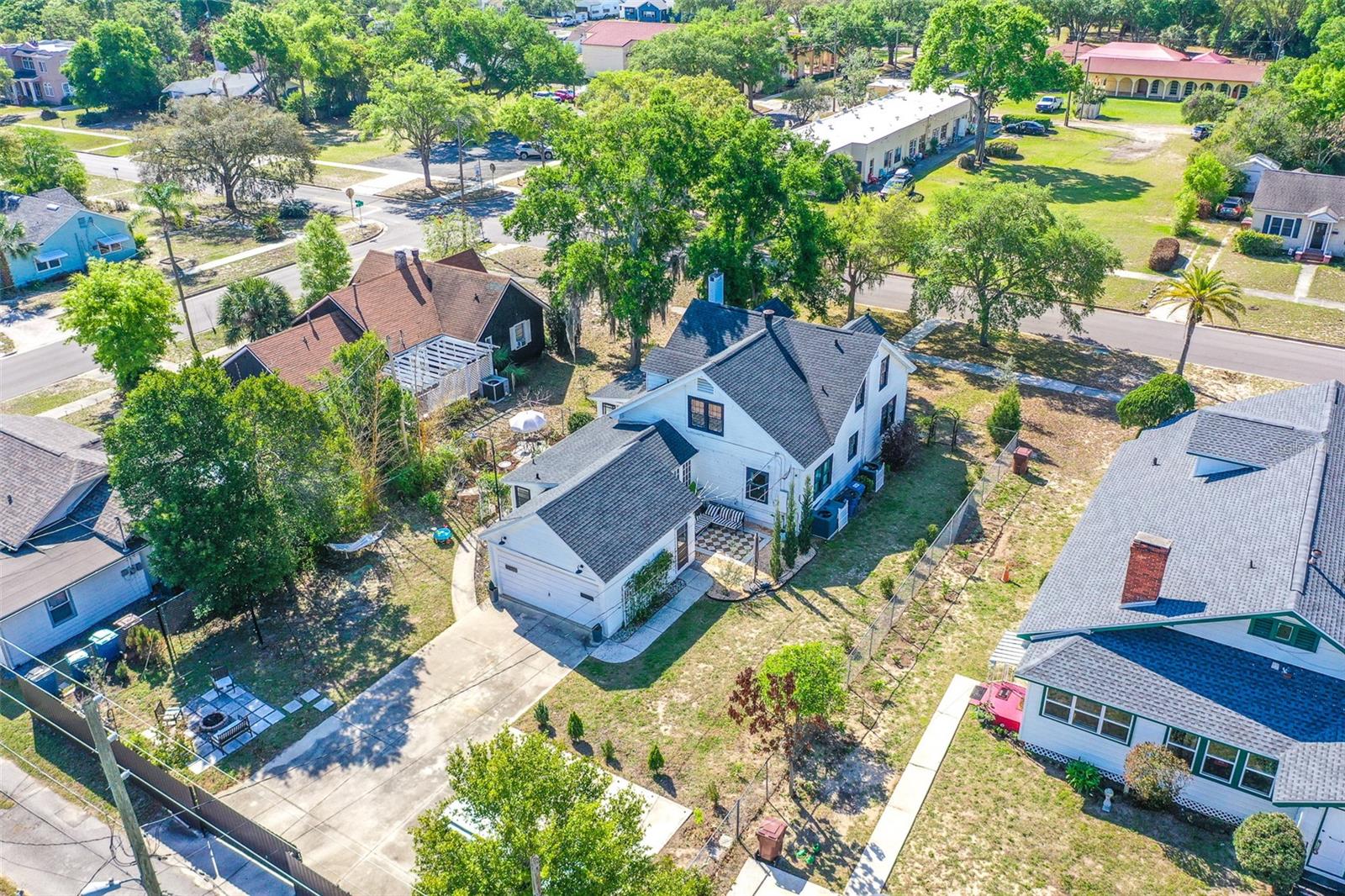 Image 37 of 42 For 325 Johnson Avenue