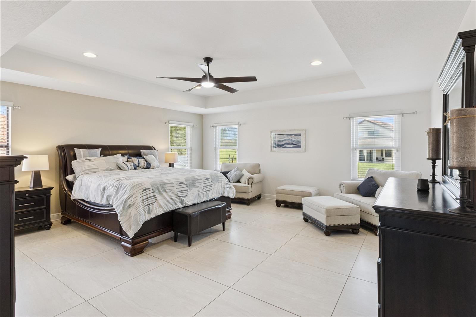 Image 18 of 54 For 3979 Sunset Lake Drive